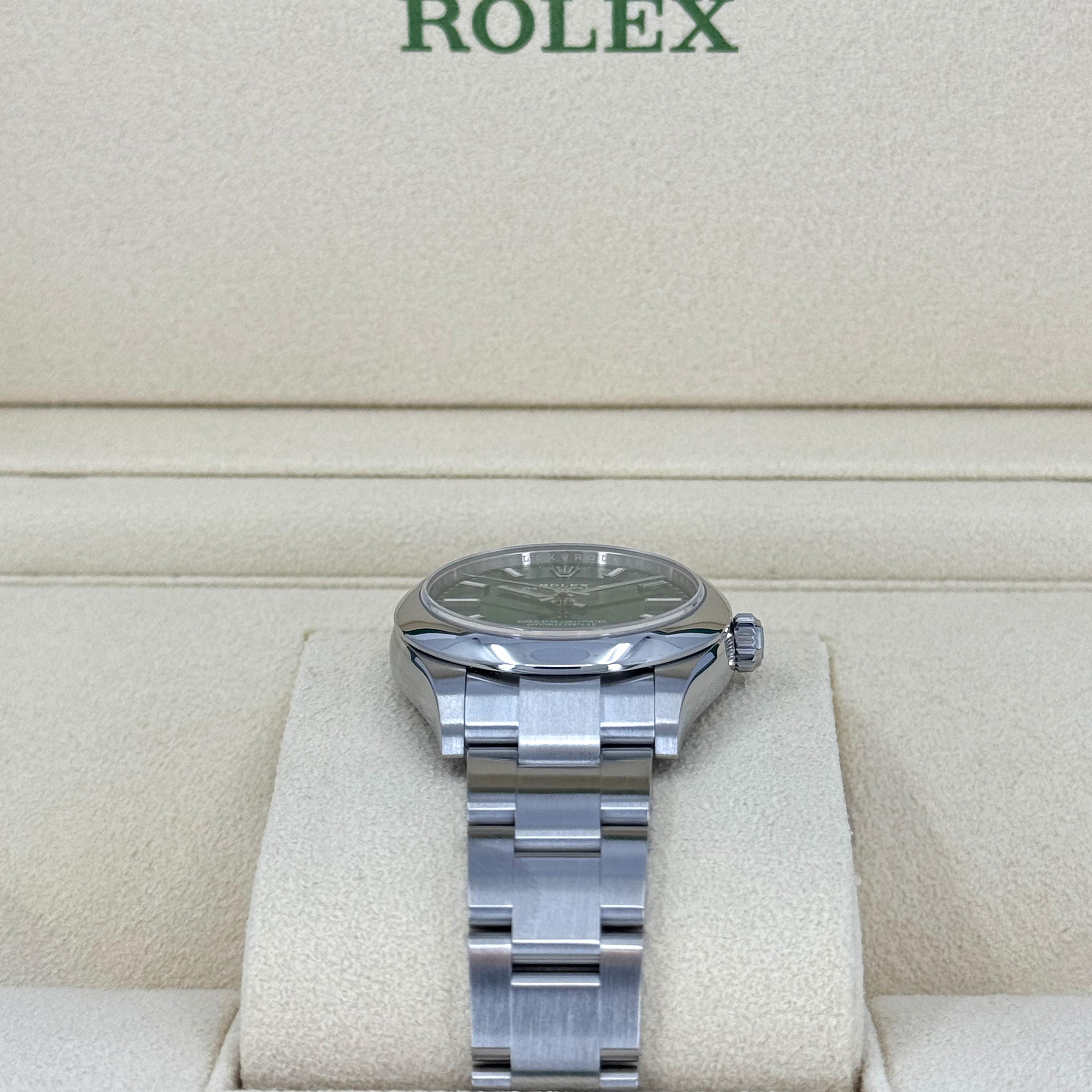 Rolex Oyster Perpetual 31 Riferimento # 277200, Set completo, 2025 in vendita 1