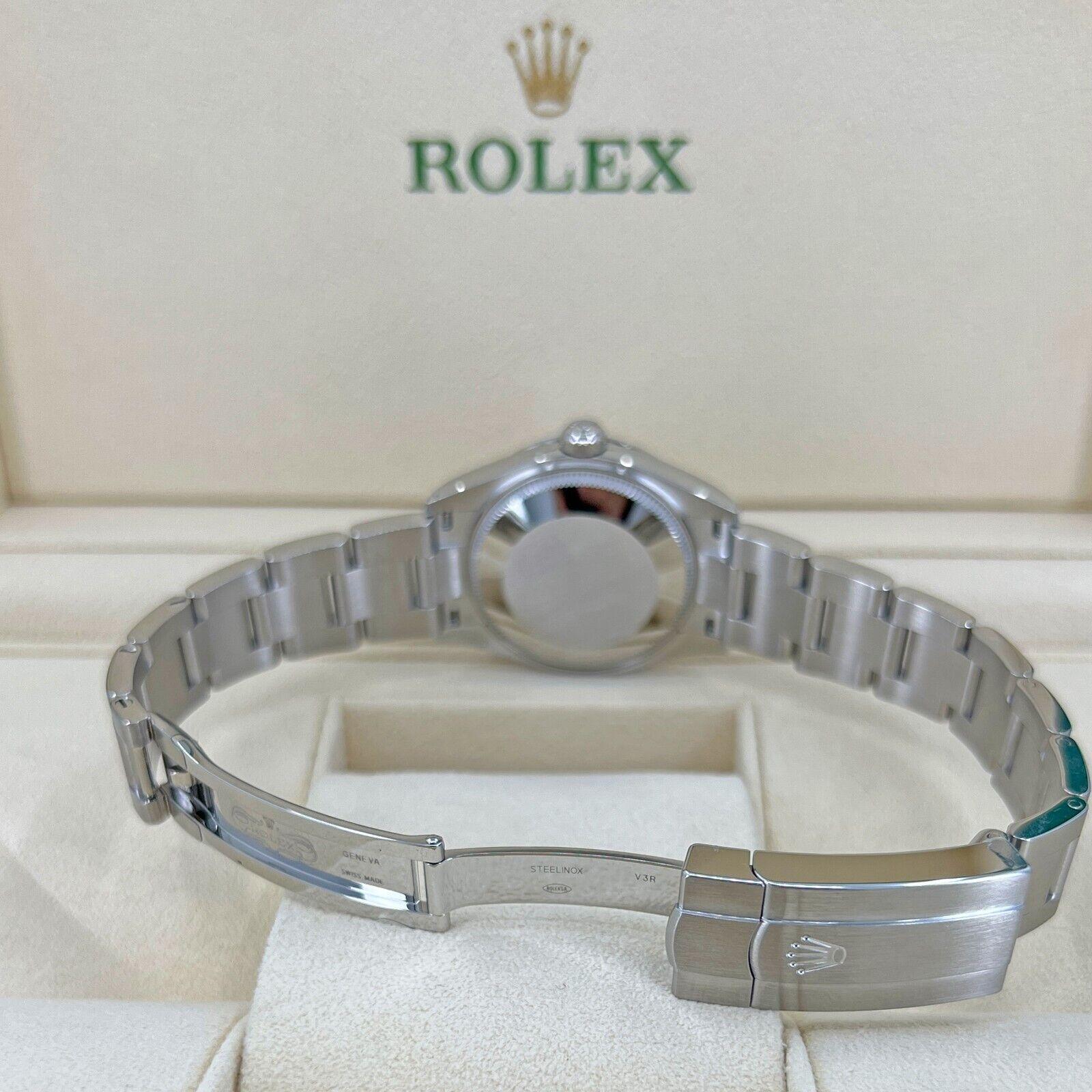 Ungetragene Rolex Oyster Perpetual 31 Reference# 277200, Komplettset, 2025 im Angebot 4