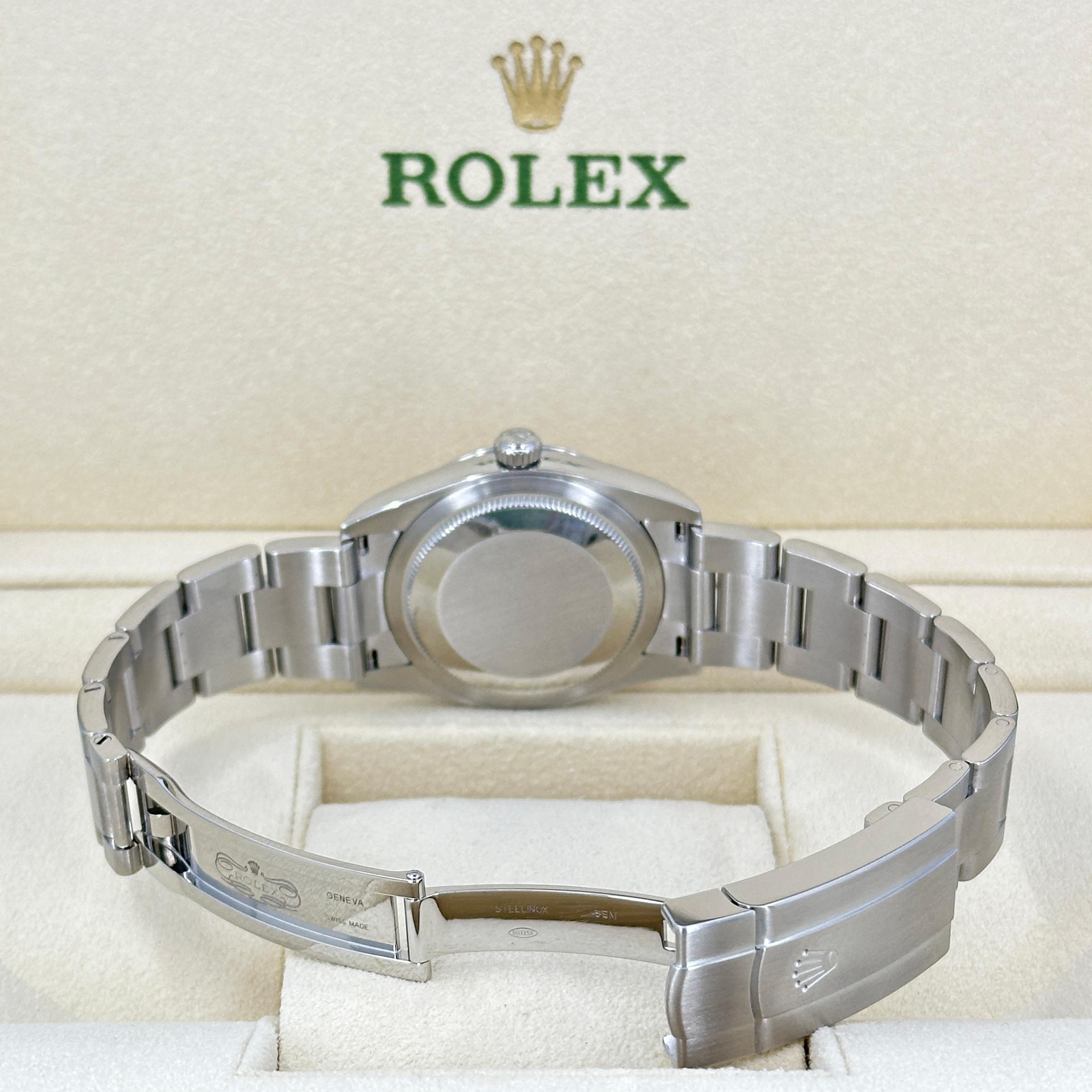 Ungetragene Rolex Oyster Perpetual 34 Reference# 124200, Komplettset, 2025 im Angebot 7