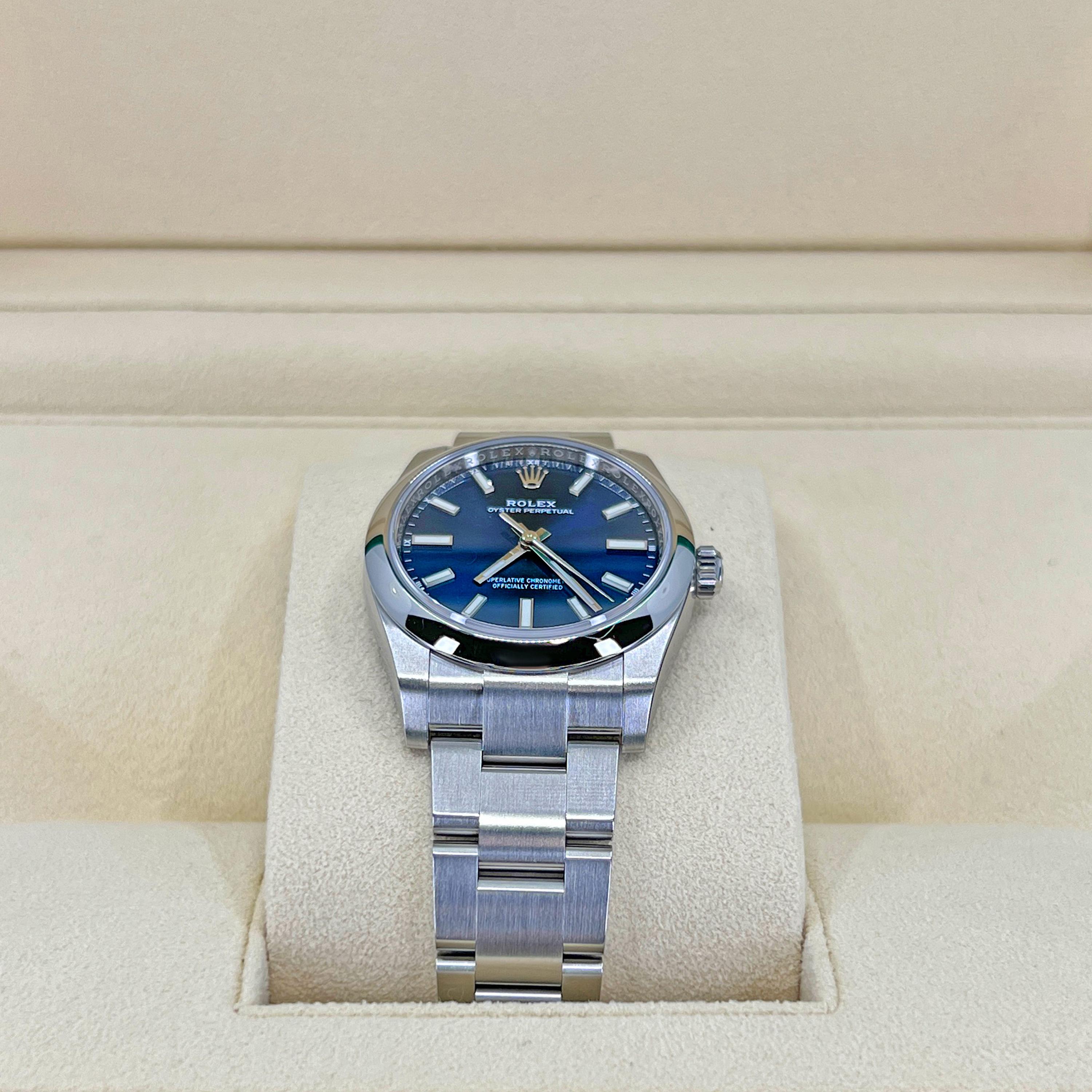 Women's or Men's Unworn Rolex Oyster Perpetual 34 Reference# 124200, Complete set, 2025 For Sale