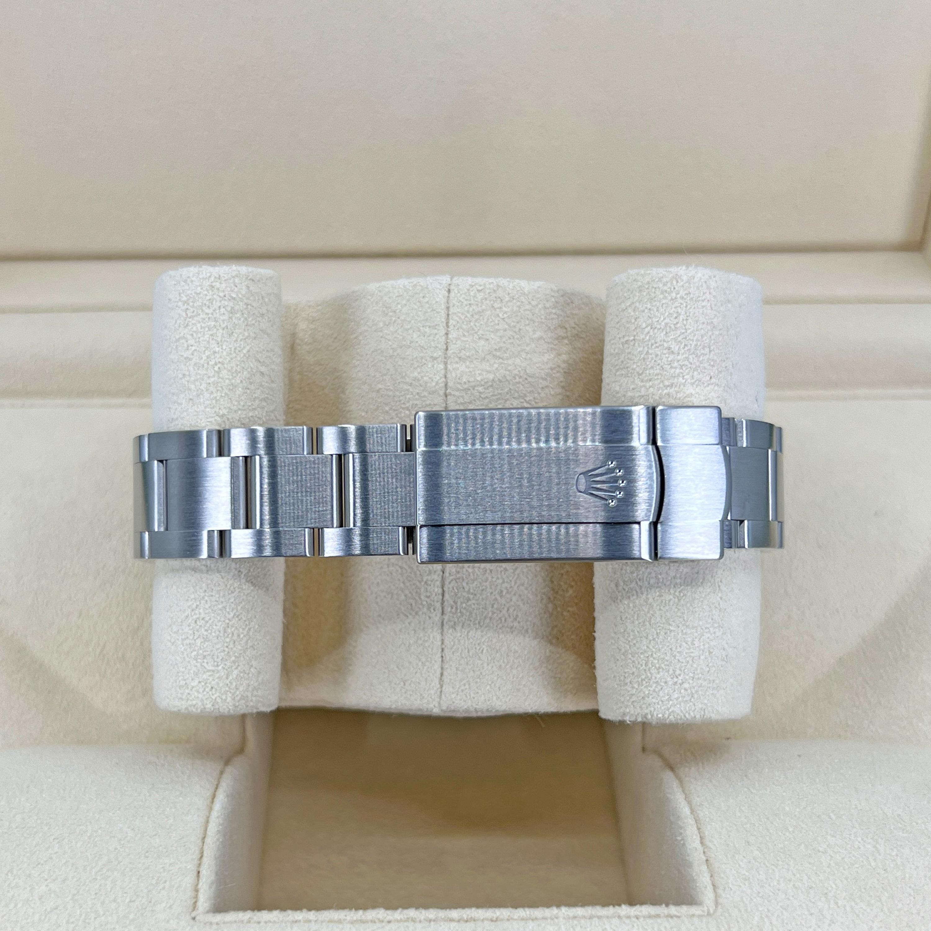 Unworn Rolex Oyster Perpetual 34 Reference# 124200, Complete set, 2025 For Sale 4