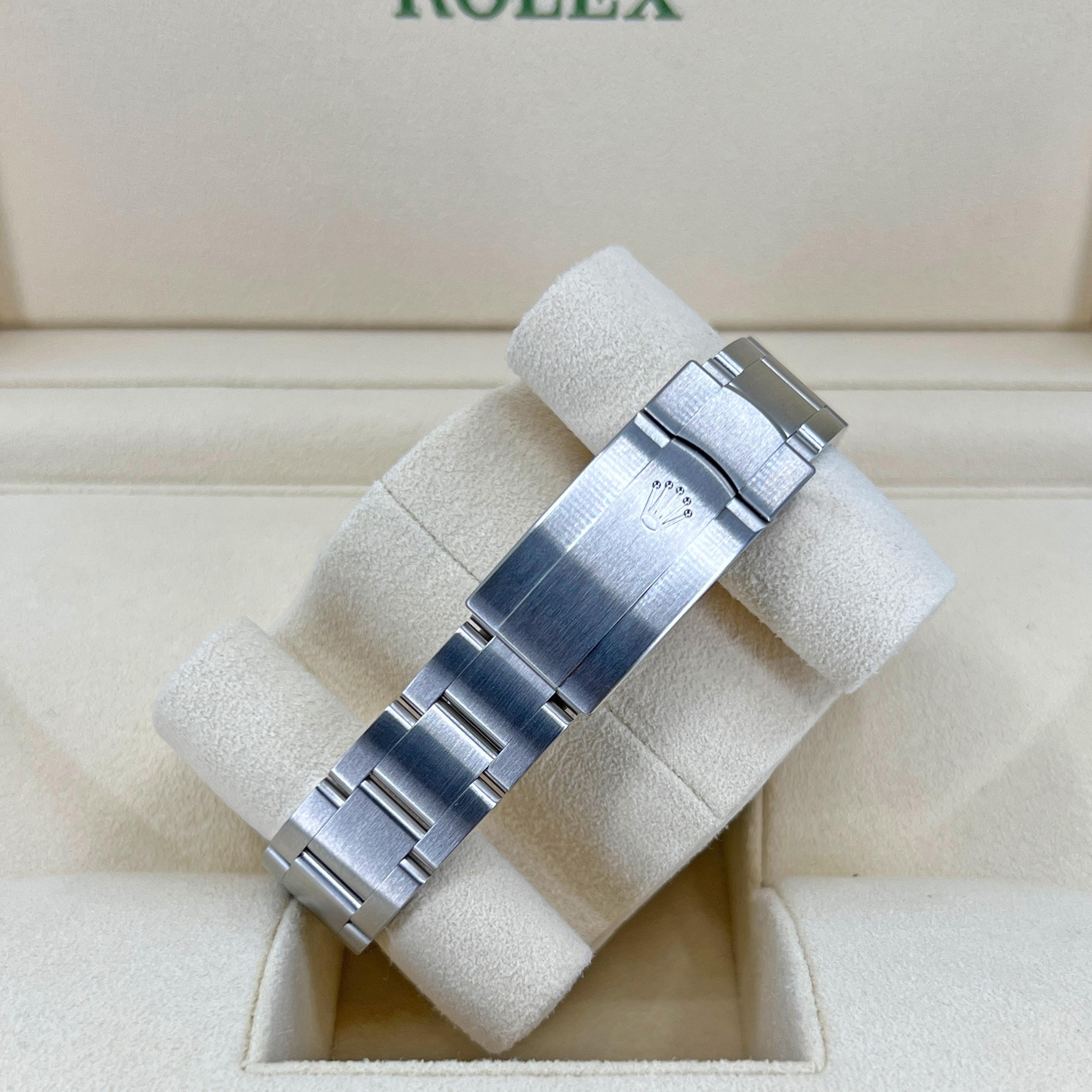 Unworn Rolex Oyster Perpetual 34 Reference# 124200, Complete set, 2025 For Sale 5