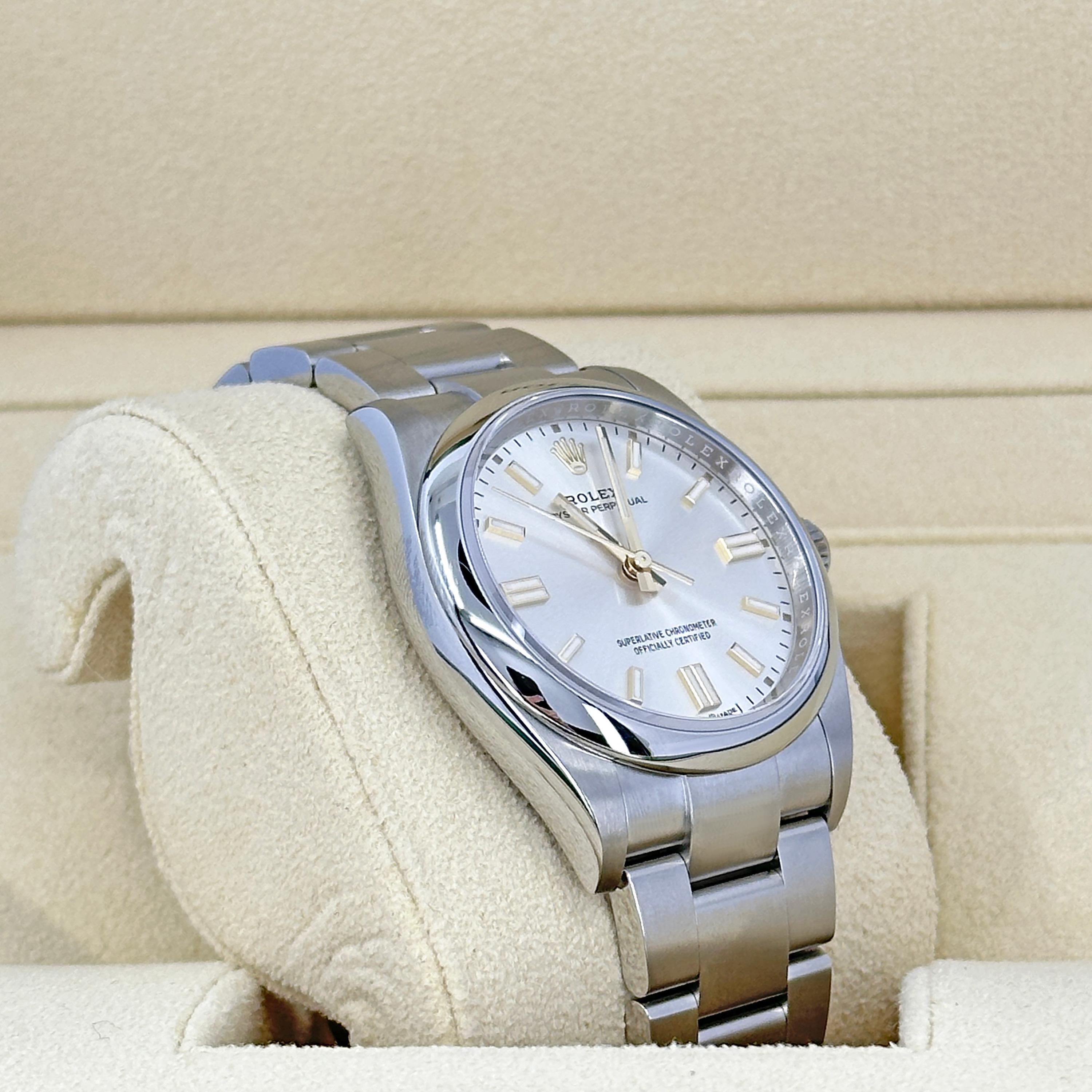 Ungetragene Rolex Oyster Perpetual 36 Reference# 126000, Komplettset, 2025 im Angebot 8