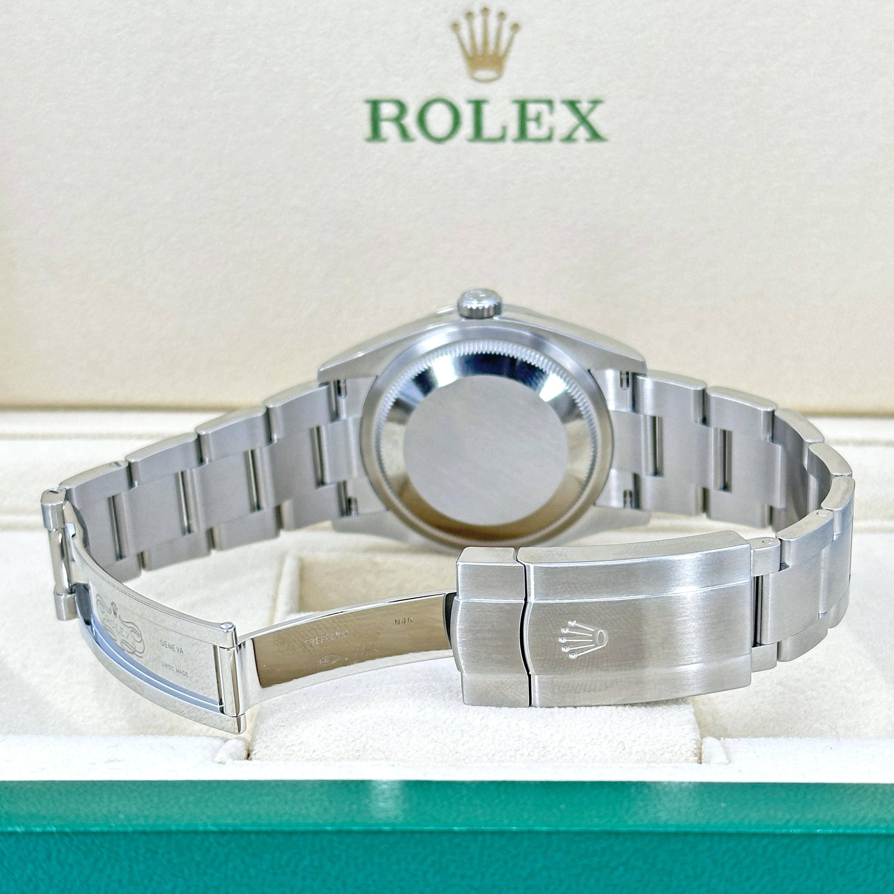 Ungetragene Rolex Oyster Perpetual 36 Reference# 126000, Komplettset, 2025 im Angebot 8