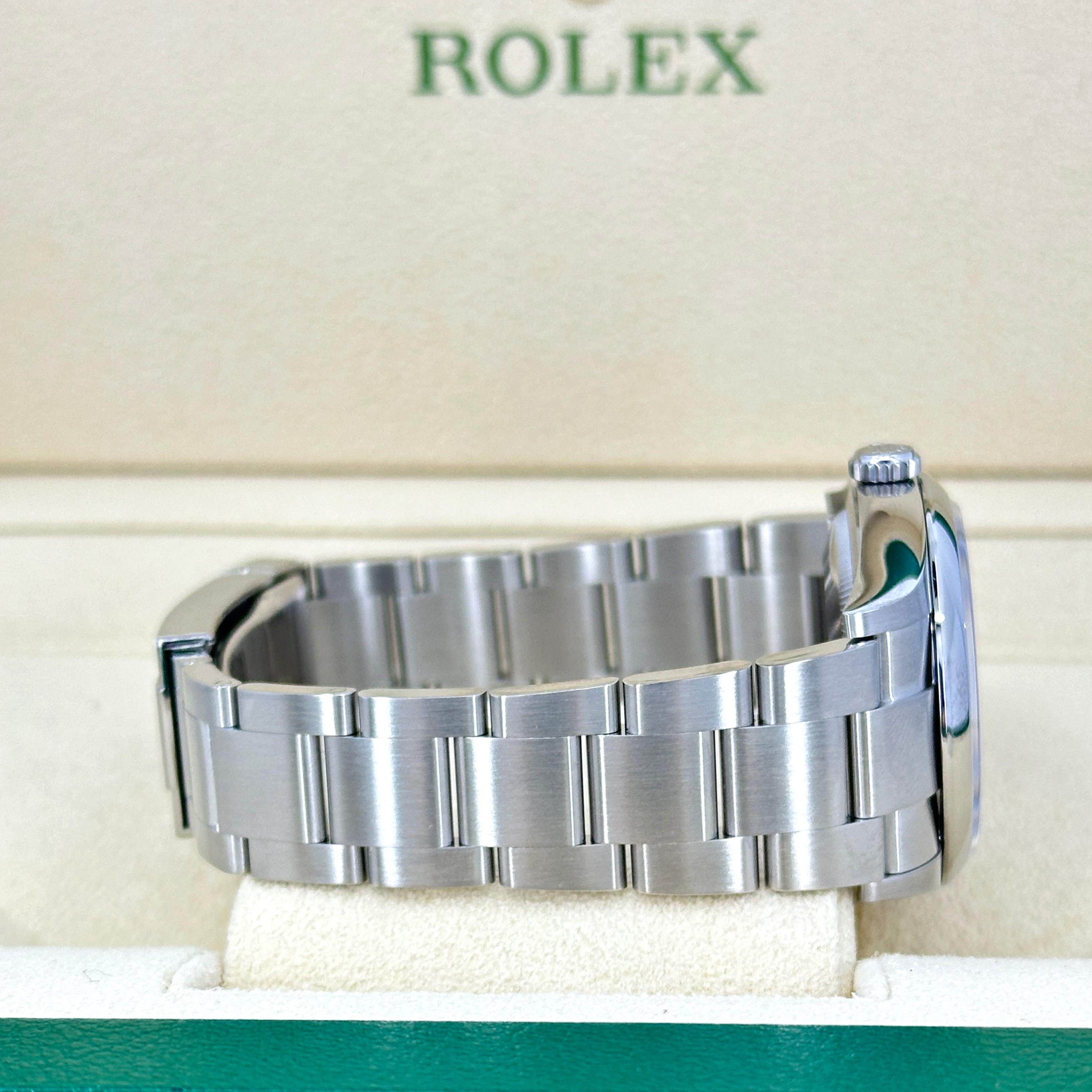 Ungetragene Rolex Oyster Perpetual 36 Reference# 126000, Komplettset, 2025 im Angebot 11
