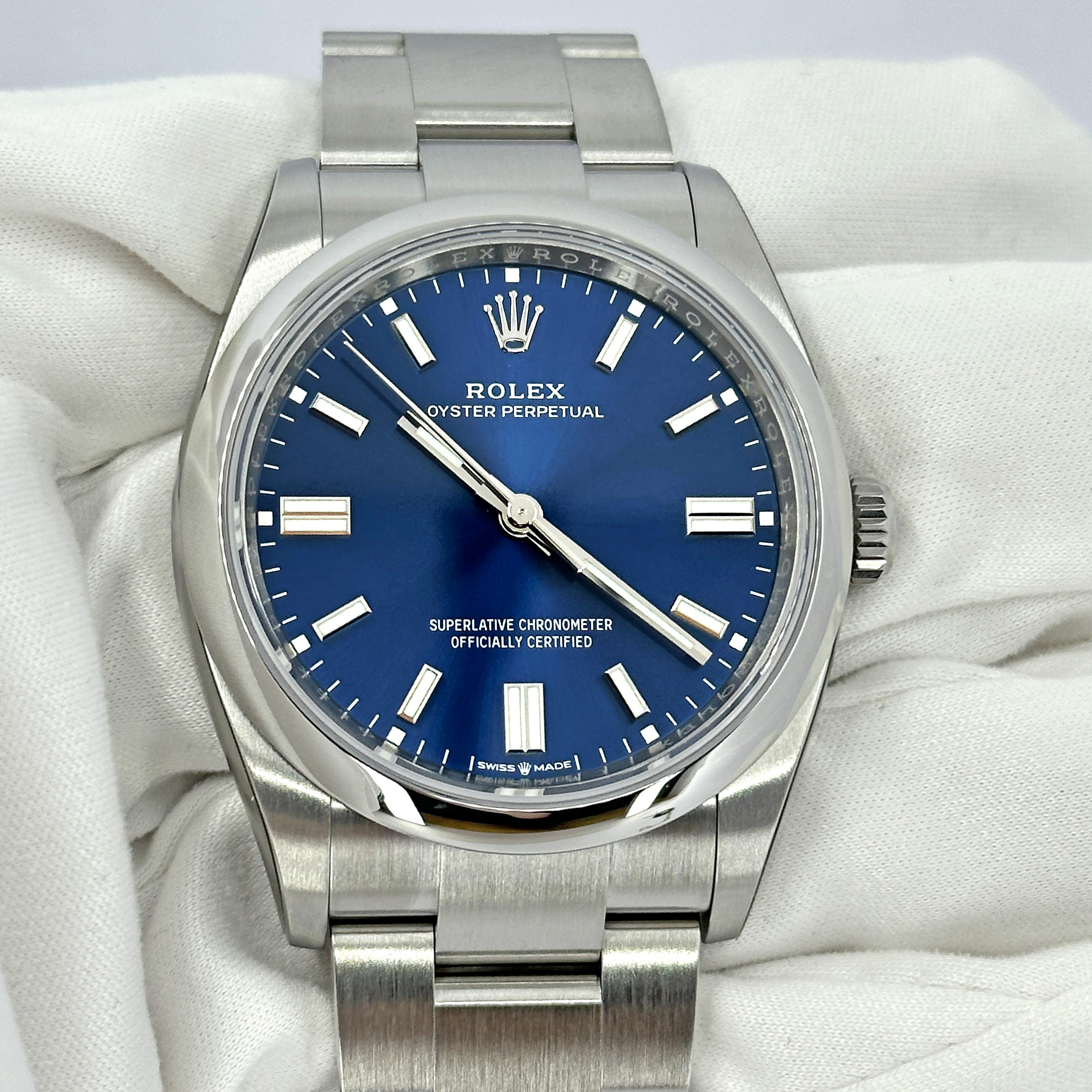 Ungetragene Rolex Oyster Perpetual 36 Reference# 126000, Komplettset, 2025 im Angebot 11