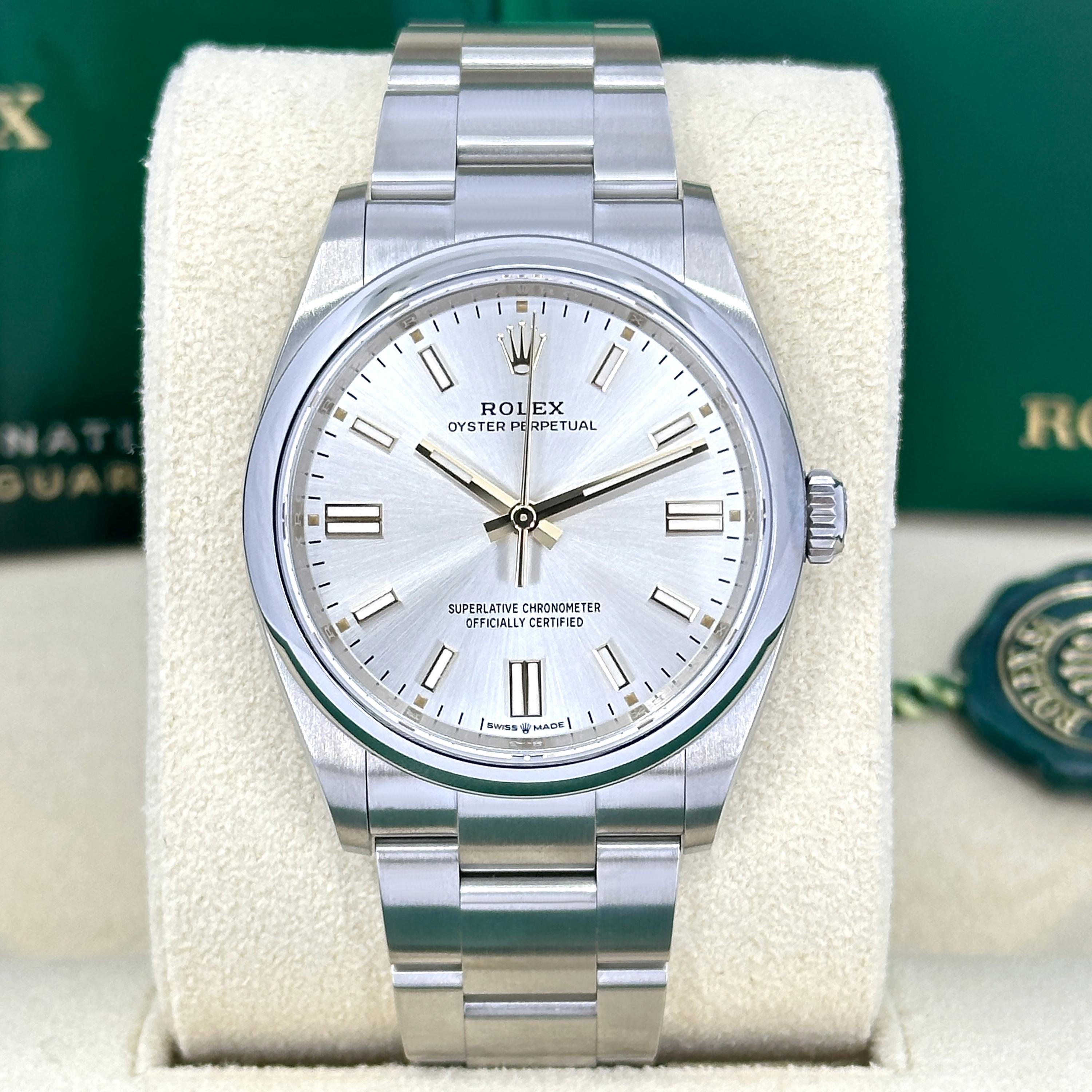 Ungetragene Rolex Oyster Perpetual 36 Reference# 126000, Komplettset, 2025 im Zustand „Neu“ im Angebot in New York, NY