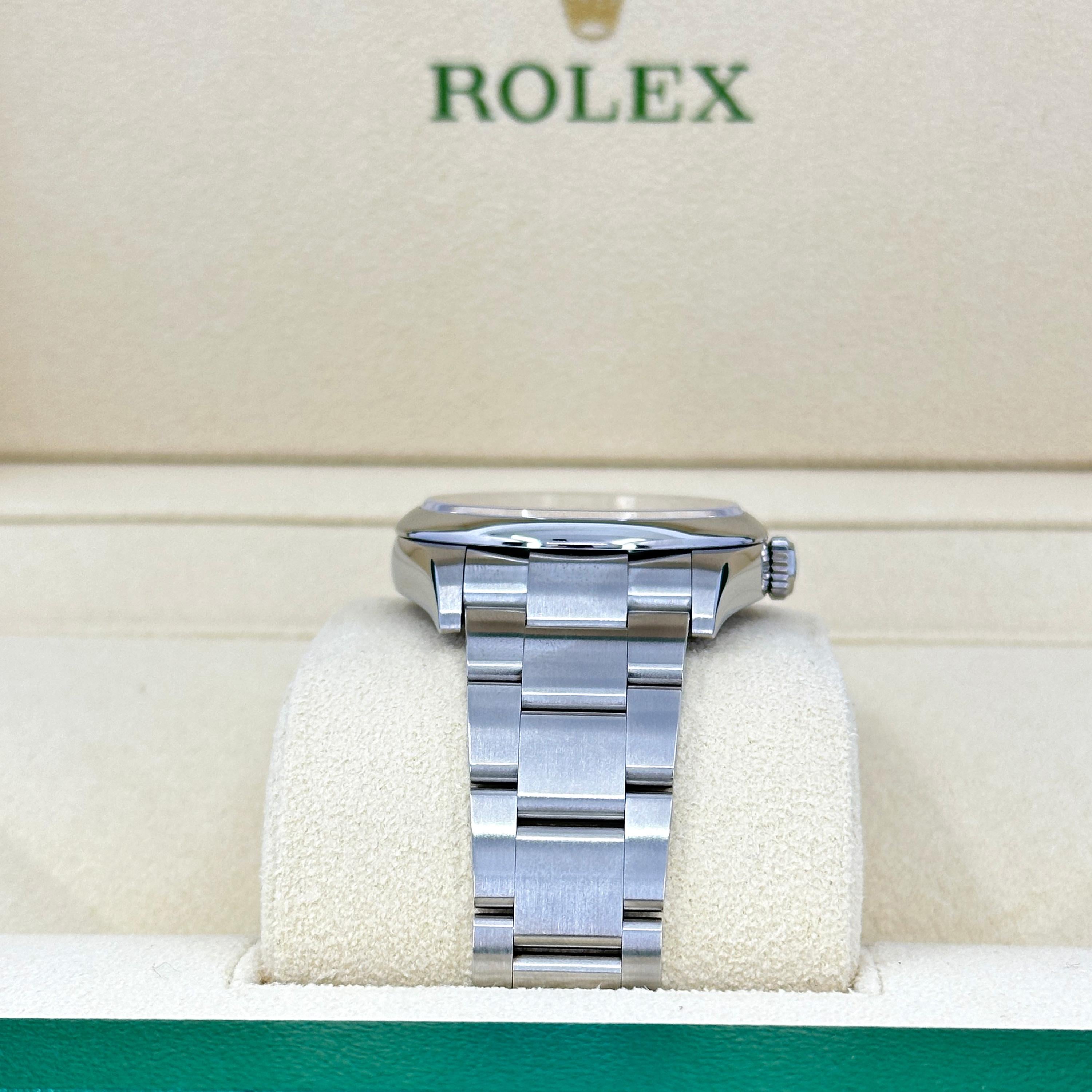 Ungetragene Rolex Oyster Perpetual 36 Reference# 126000, Komplettset, 2025 für Damen oder Herren im Angebot