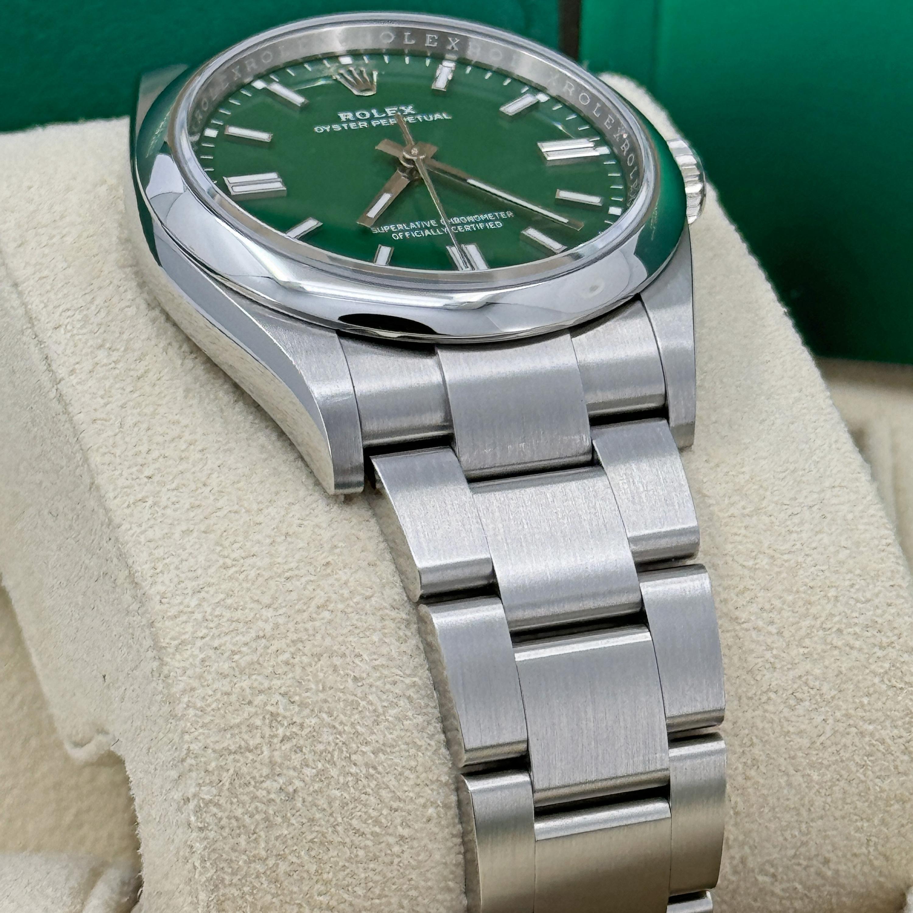 Ungetragene Rolex Oyster Perpetual 36 Reference# 126000, Komplettset, 2025 im Angebot 1