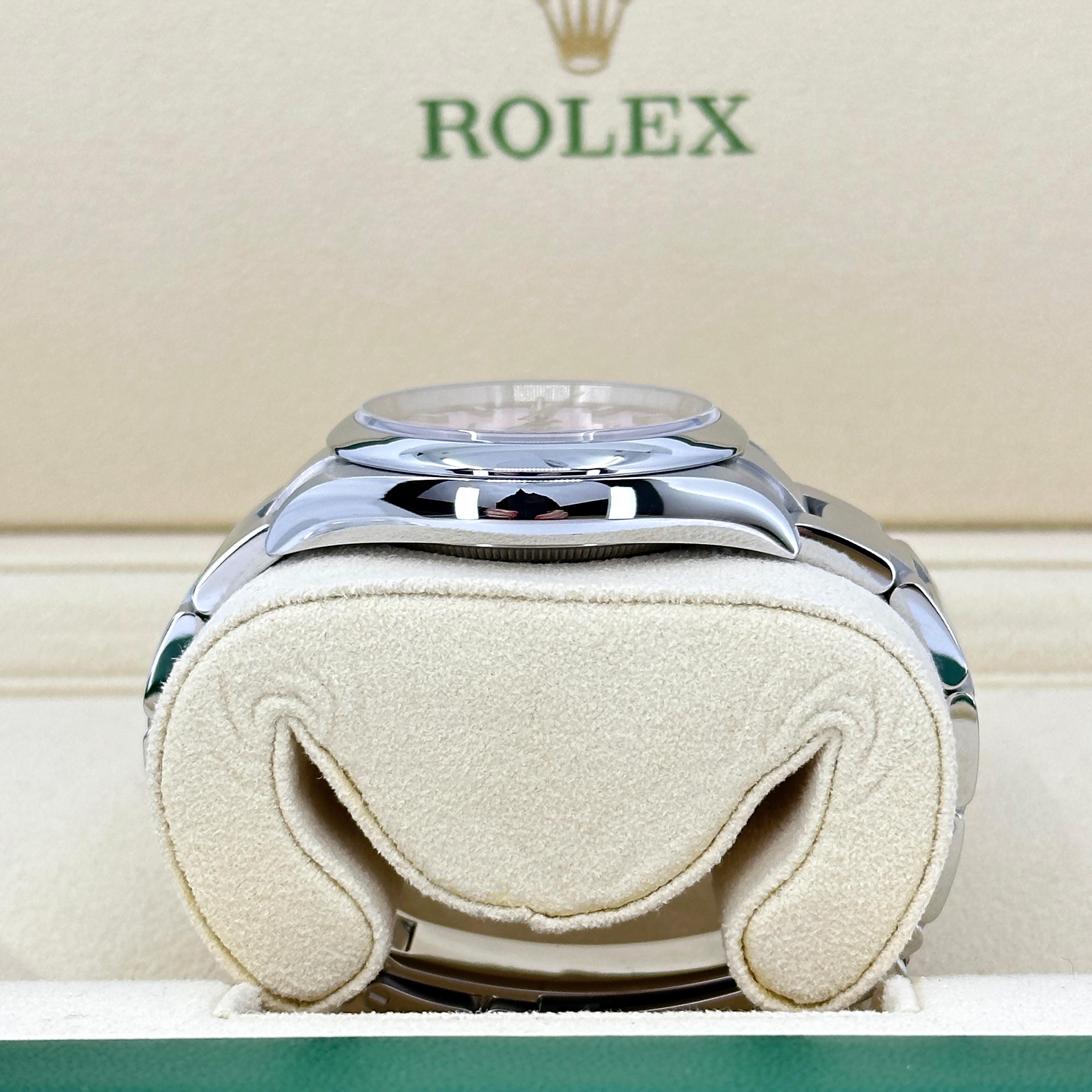 Ungetragene Rolex Oyster Perpetual 36 Reference# 126000, Komplettset, 2025 im Angebot 1