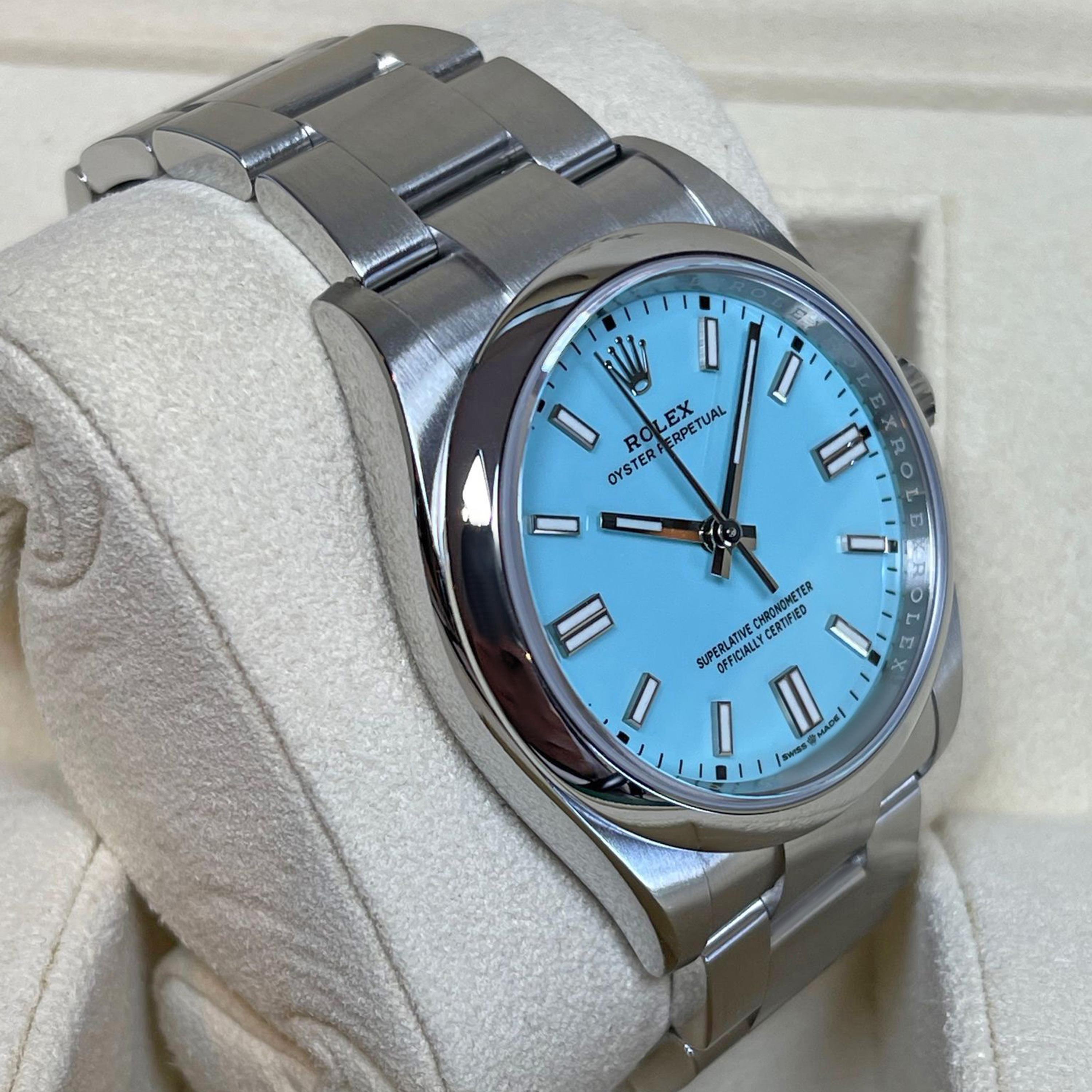 Rolex Oyster Perpetual 36 Riferimento# 126000, Set completo, 2025 in vendita 1