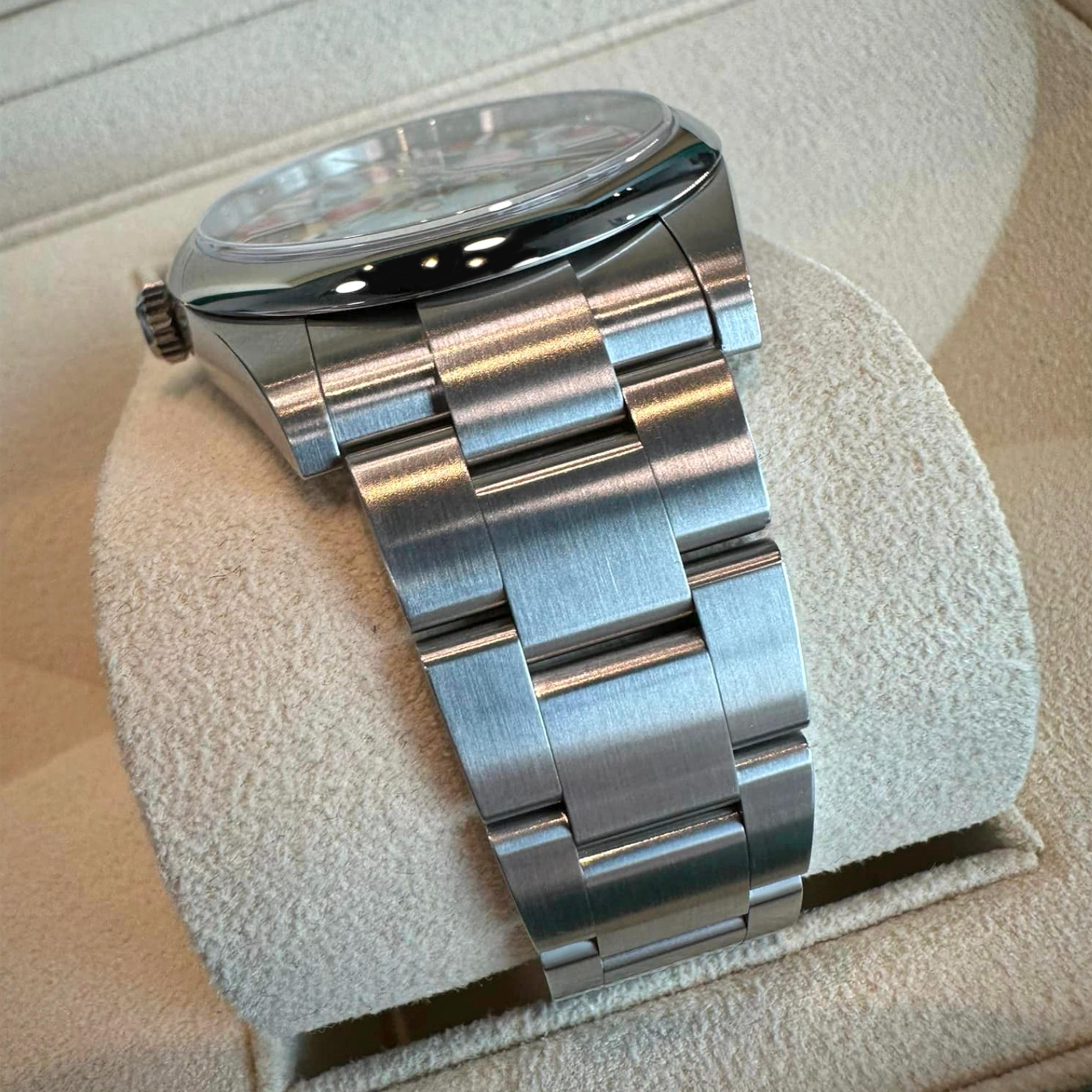 Ungetragene Rolex Oyster Perpetual 41 Reference# 124300, Komplettset, 2025 im Angebot 7