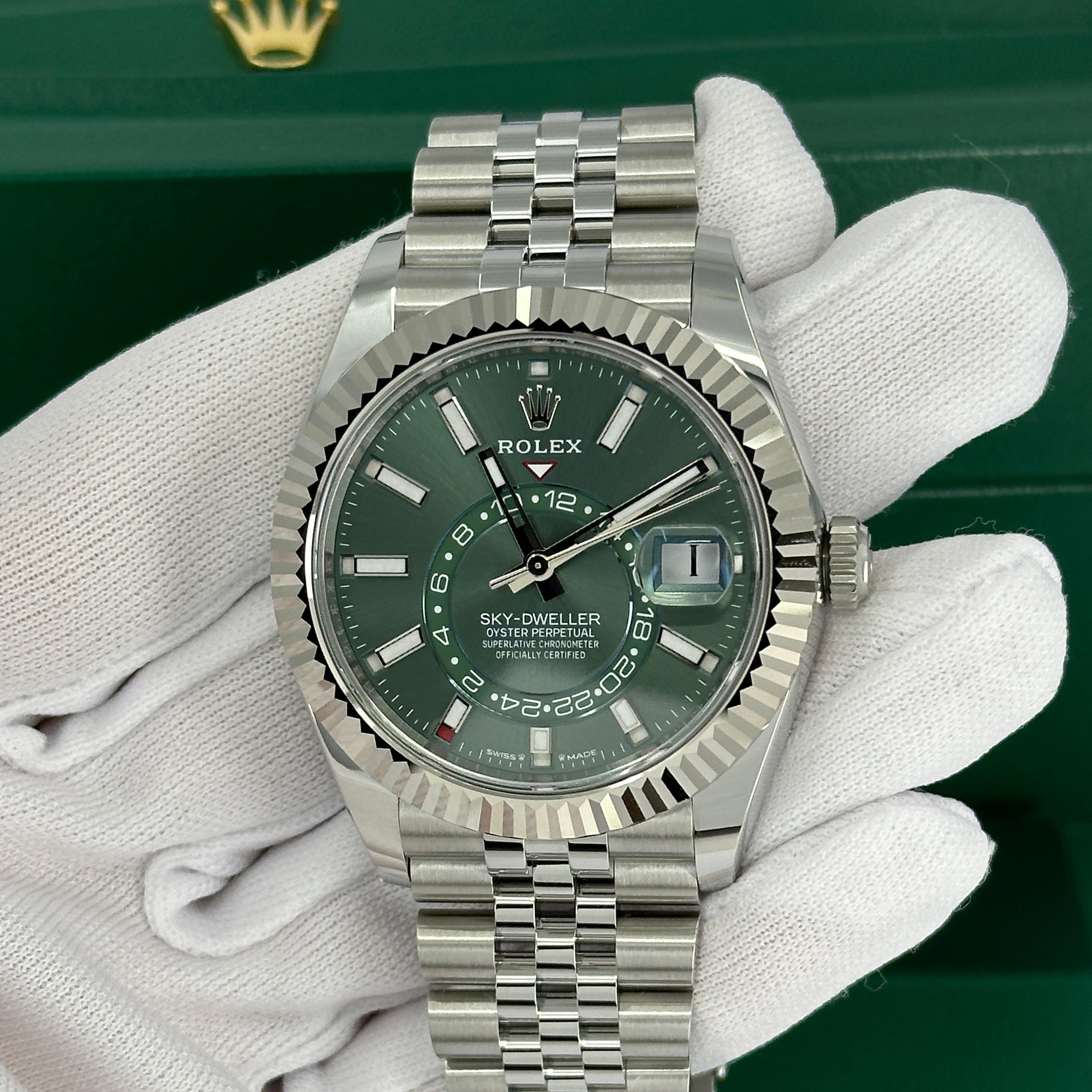 Rolex Sky-Dweller 42 sin usar Referencia# 336934, Juego completo, 2025 en venta 7