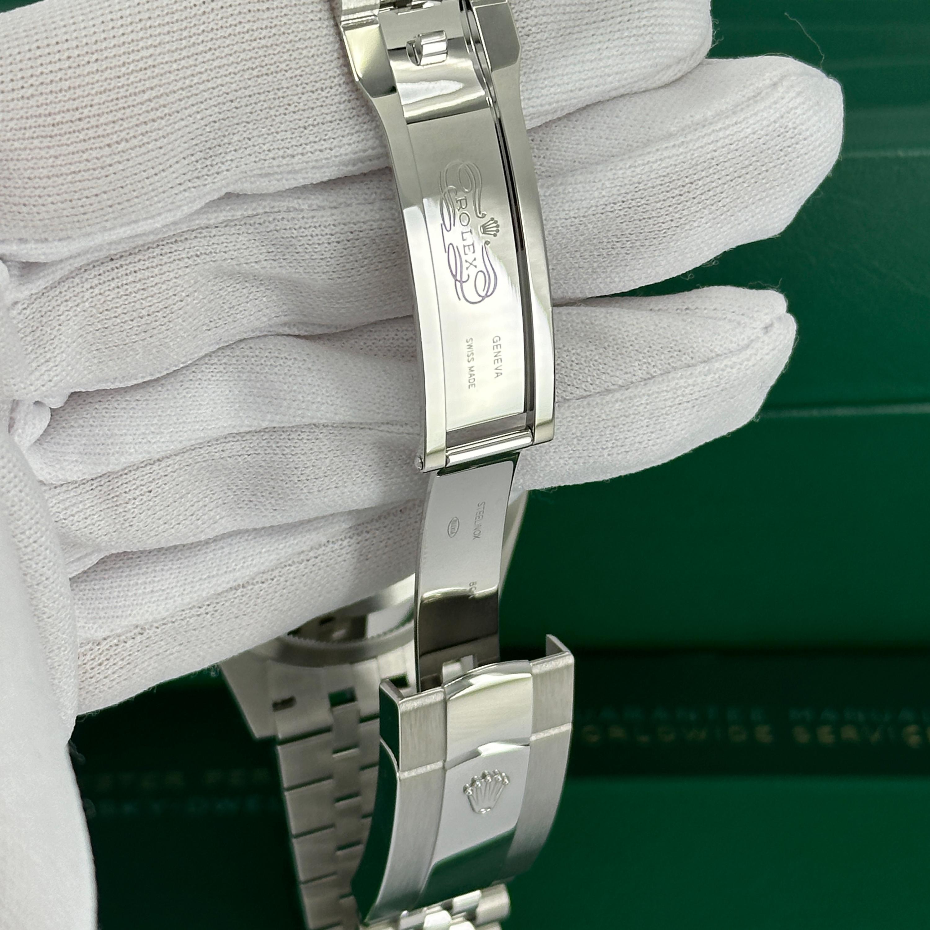 Rolex Sky-Dweller 42 sin usar Referencia# 336934, Juego completo, 2025 en venta 9