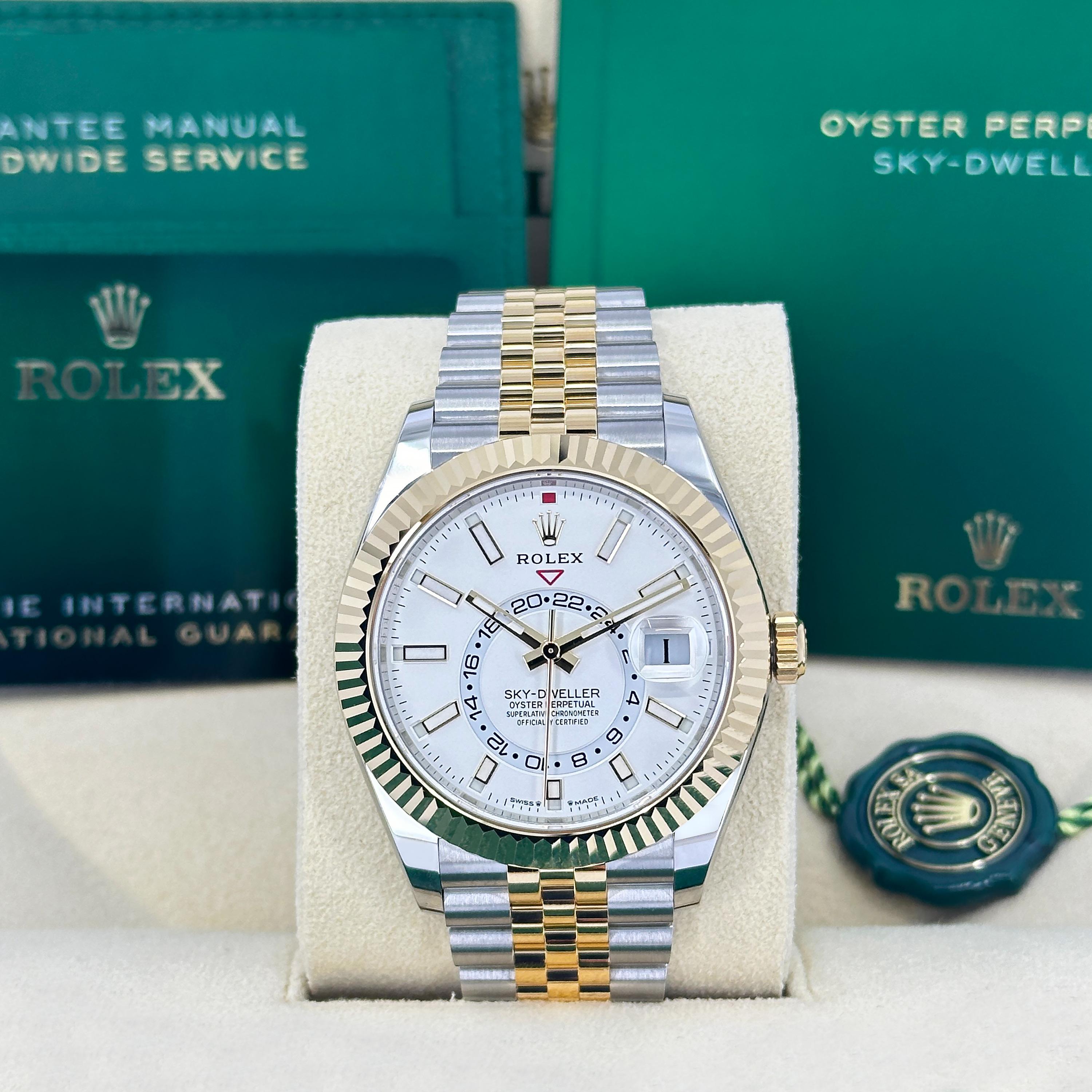 Rolex Sky-Dweller 336933-0006 - Gelbe Rolesor Raffinesse mit intensivem weißen Zifferblatt und Jubilee-Armband

Die Rolex Sky-Dweller 336933-0006 verbindet kühne Funktionalität mit zeitloser Eleganz. Sie ist aus dem für Rolex charakteristischen