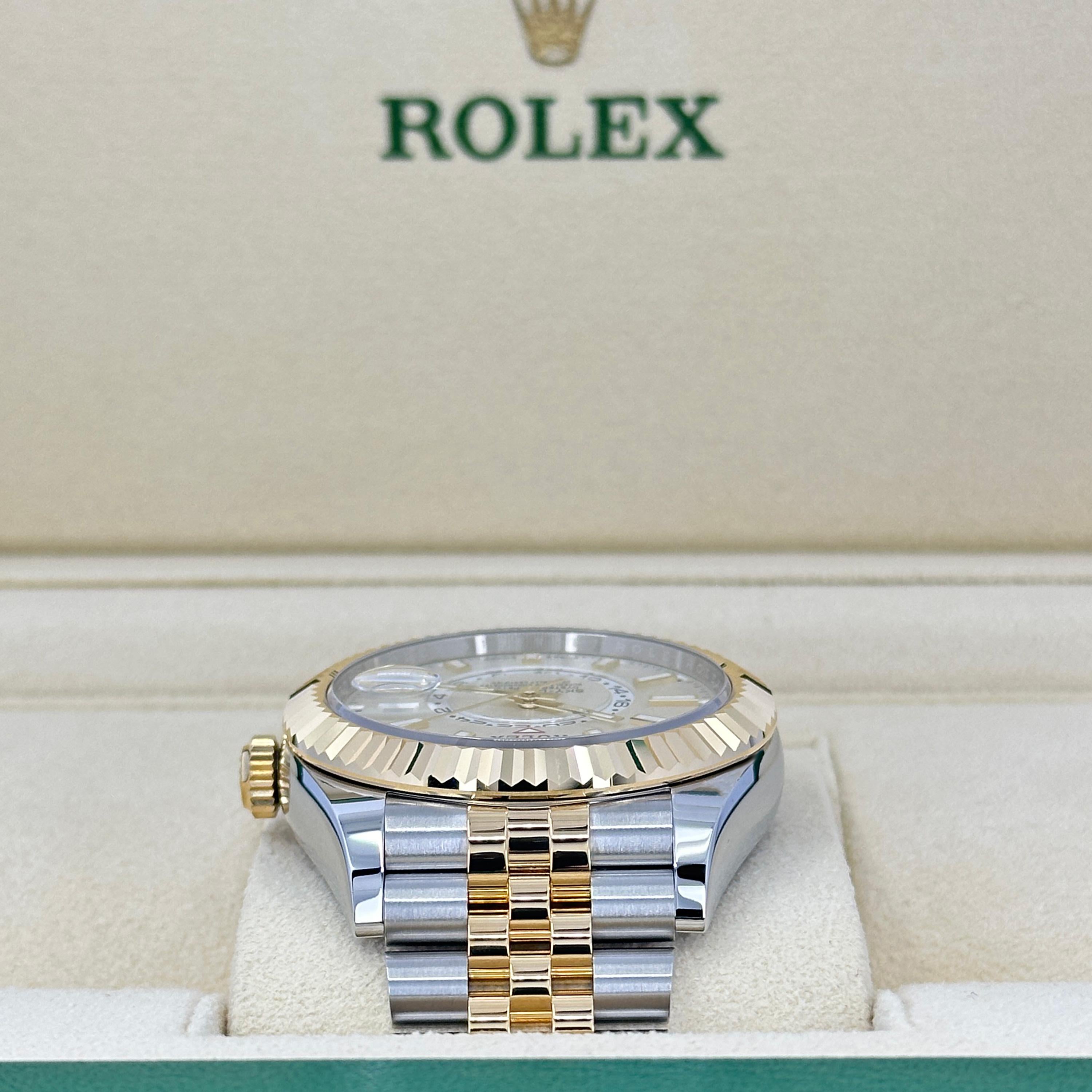 Ungetragene Rolex Sky-Dweller Referenznummer 336933, Komplettset, 2025 im Angebot 2