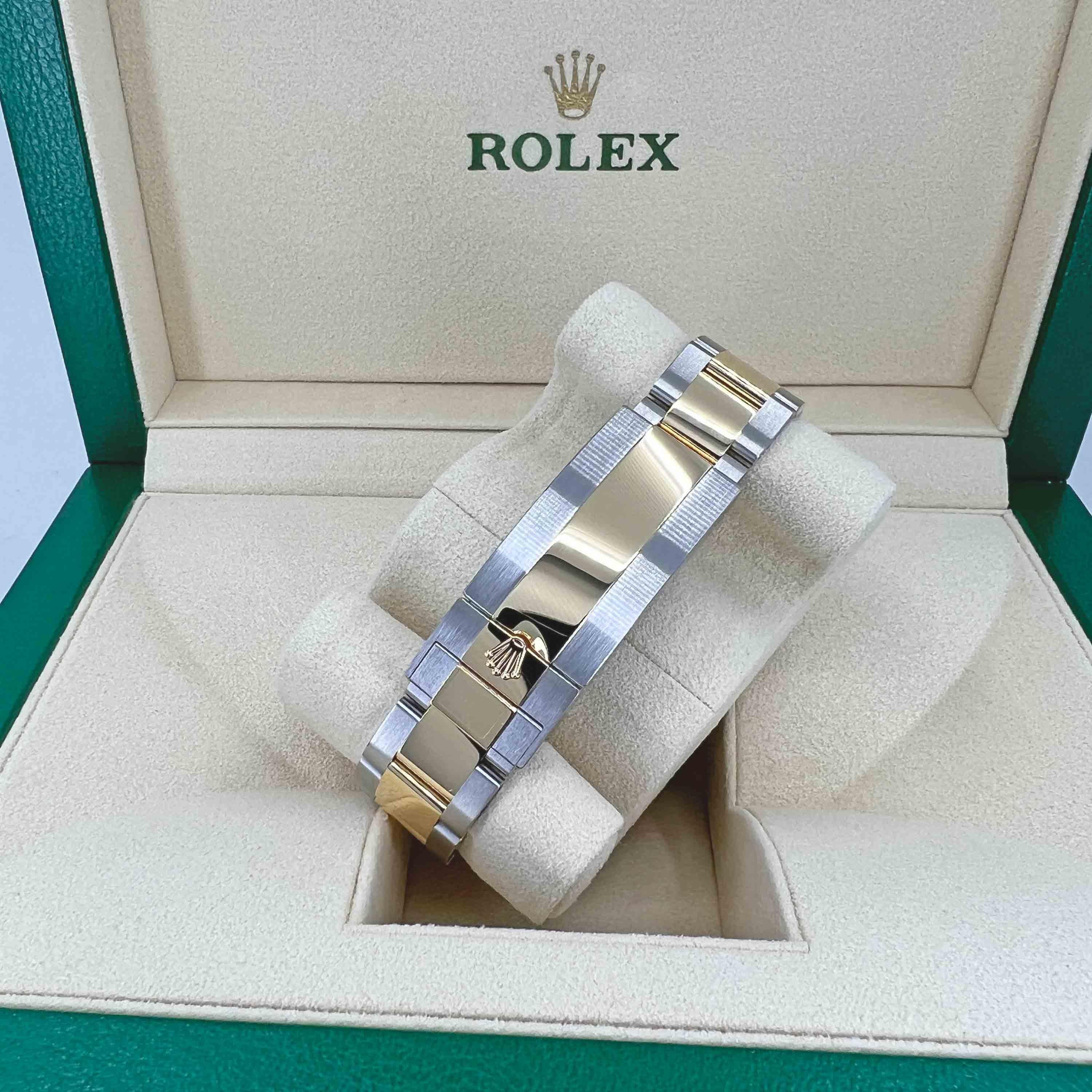 Unworn Rolex Submariner Date Bluesy Reference# 126613LB, Complete set, 2025 For Sale 4