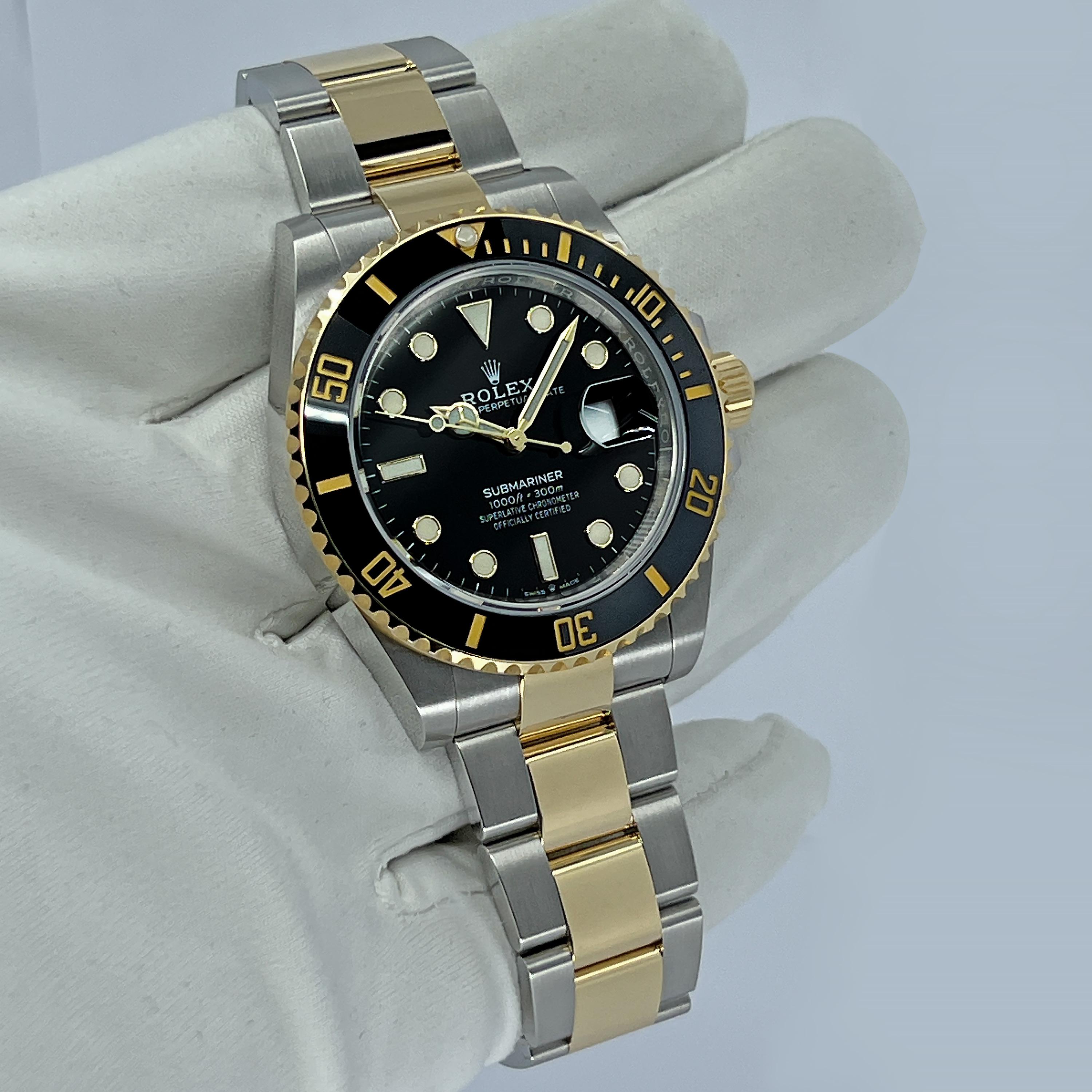 Unworn Rolex Submariner Date Reference# 126613ln, Complete set, 2025 For Sale 8