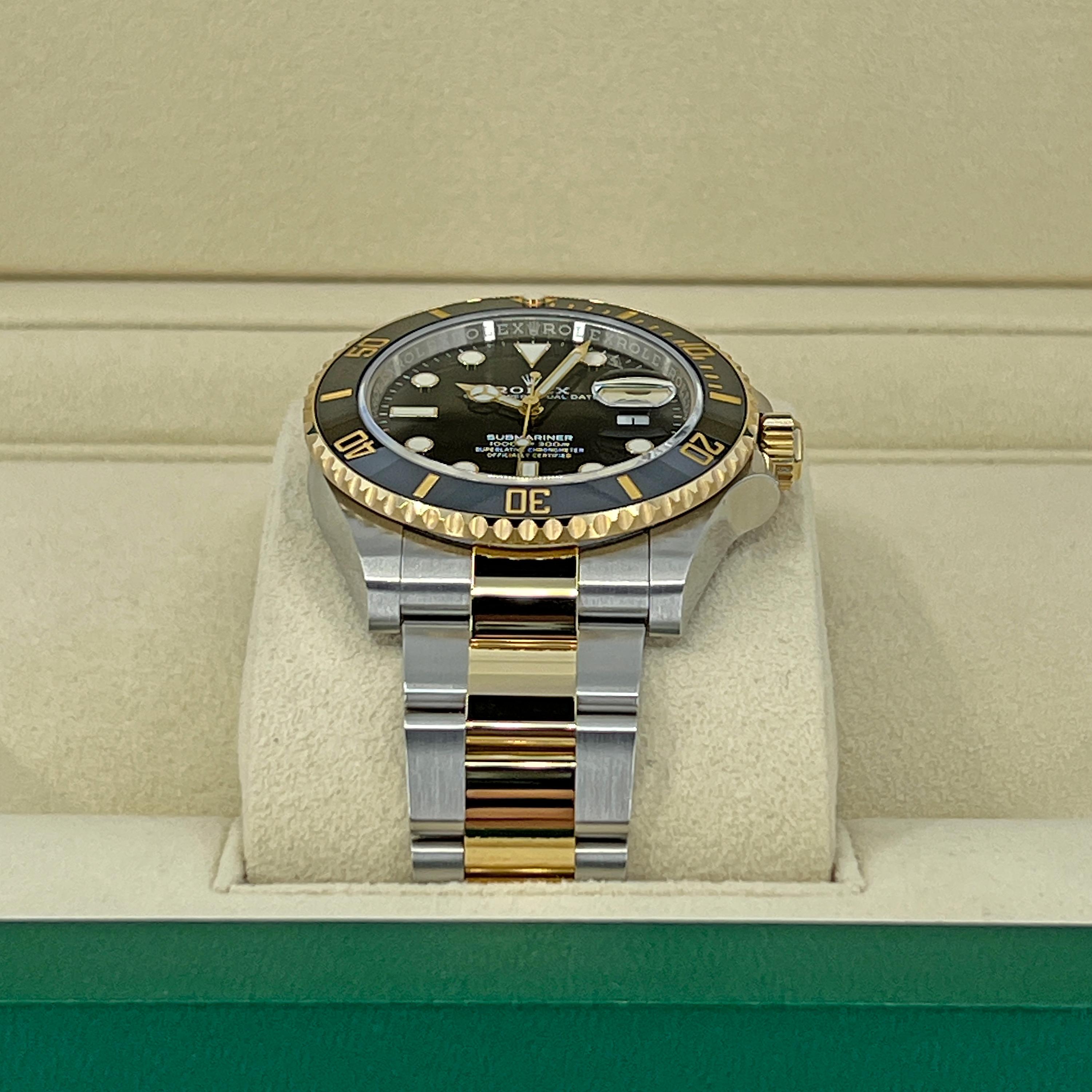 Women's or Men's Unworn Rolex Submariner Date Reference# 126613ln, Complete set, 2025 For Sale