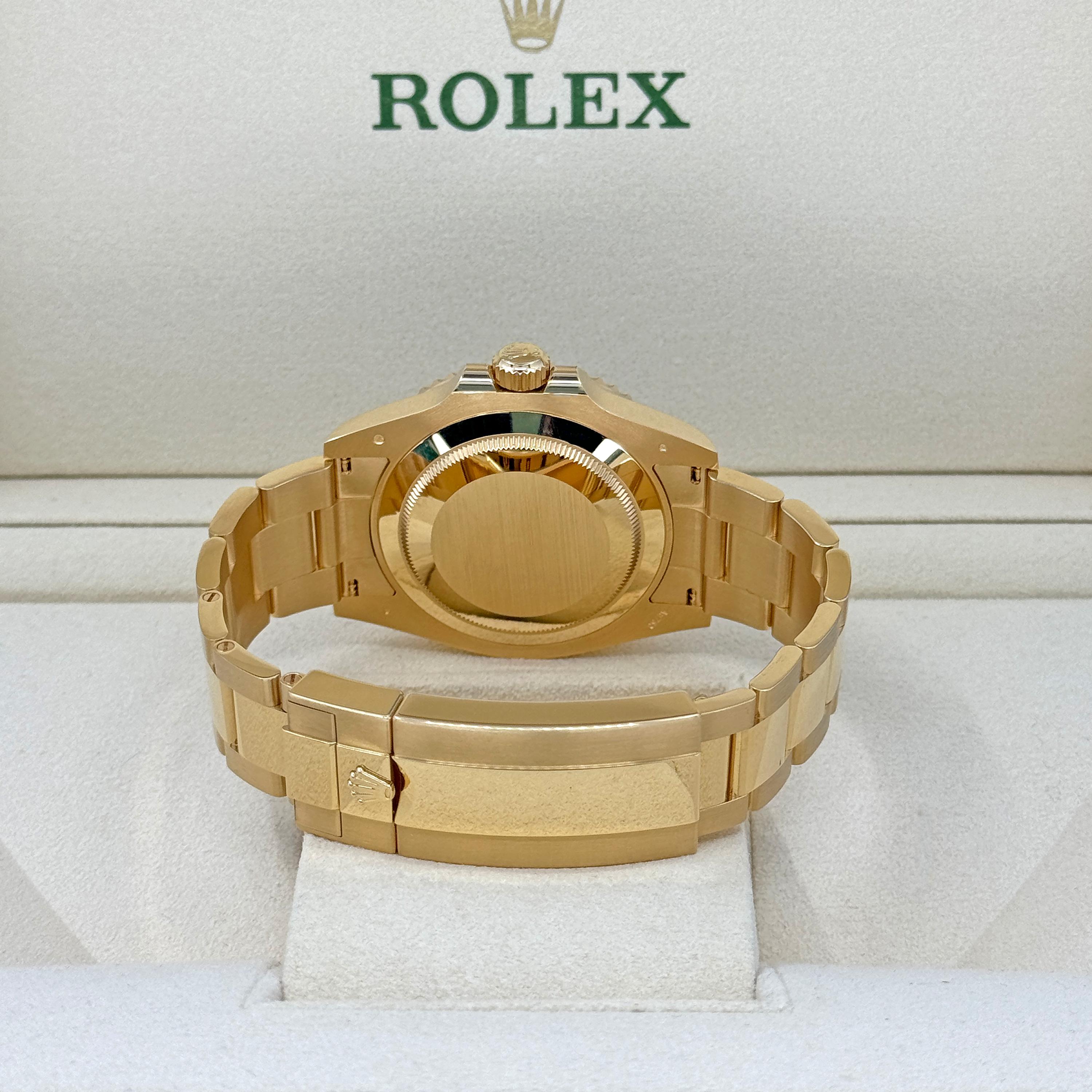 Unworn Rolex Submariner Date Reference# 126618LB, Complete set, 2025 For Sale 11