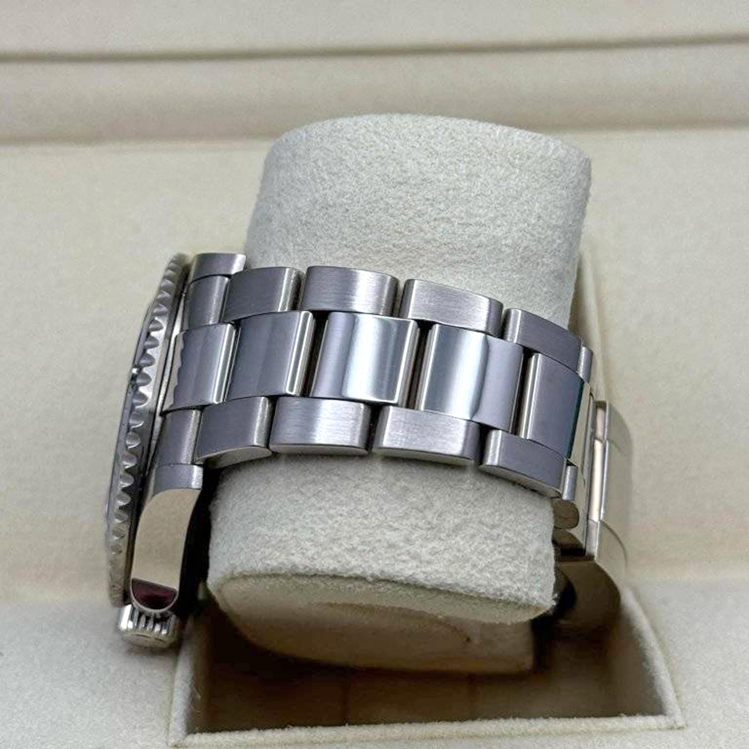 Ungetragene Rolex Submariner Date Referenznummer 126619LB, Komplettset, 2025 im Angebot 6