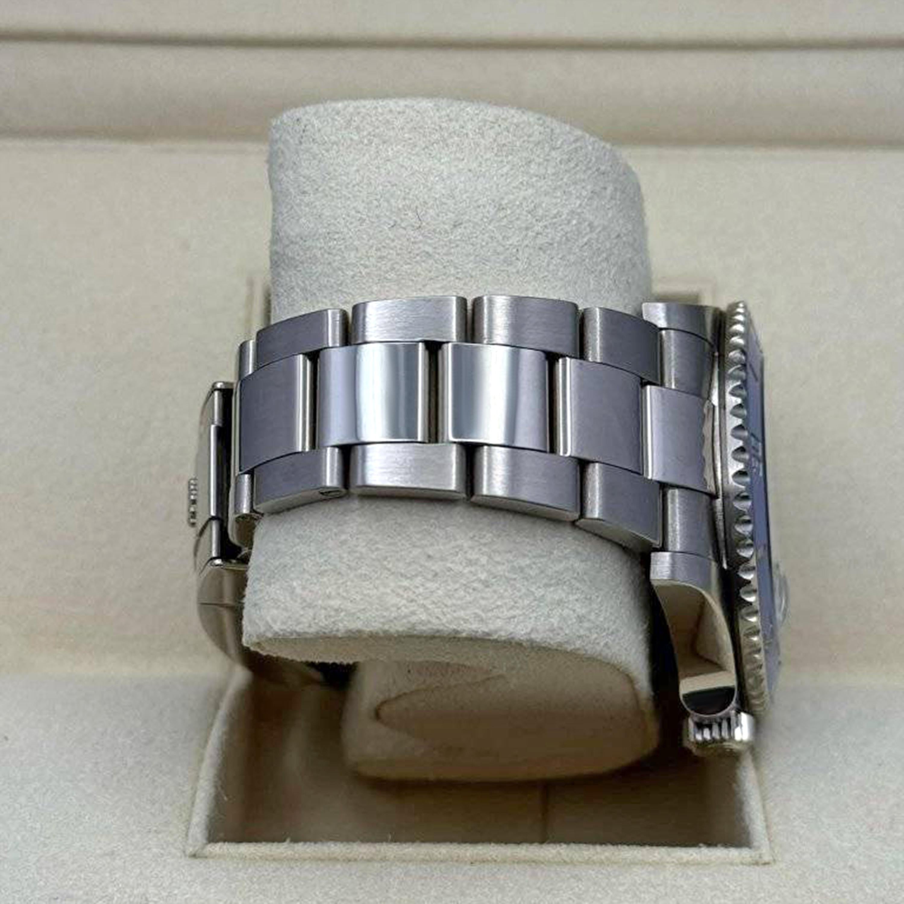Ungetragene Rolex Submariner Date Referenznummer 126619LB, Komplettset, 2025 im Angebot 5