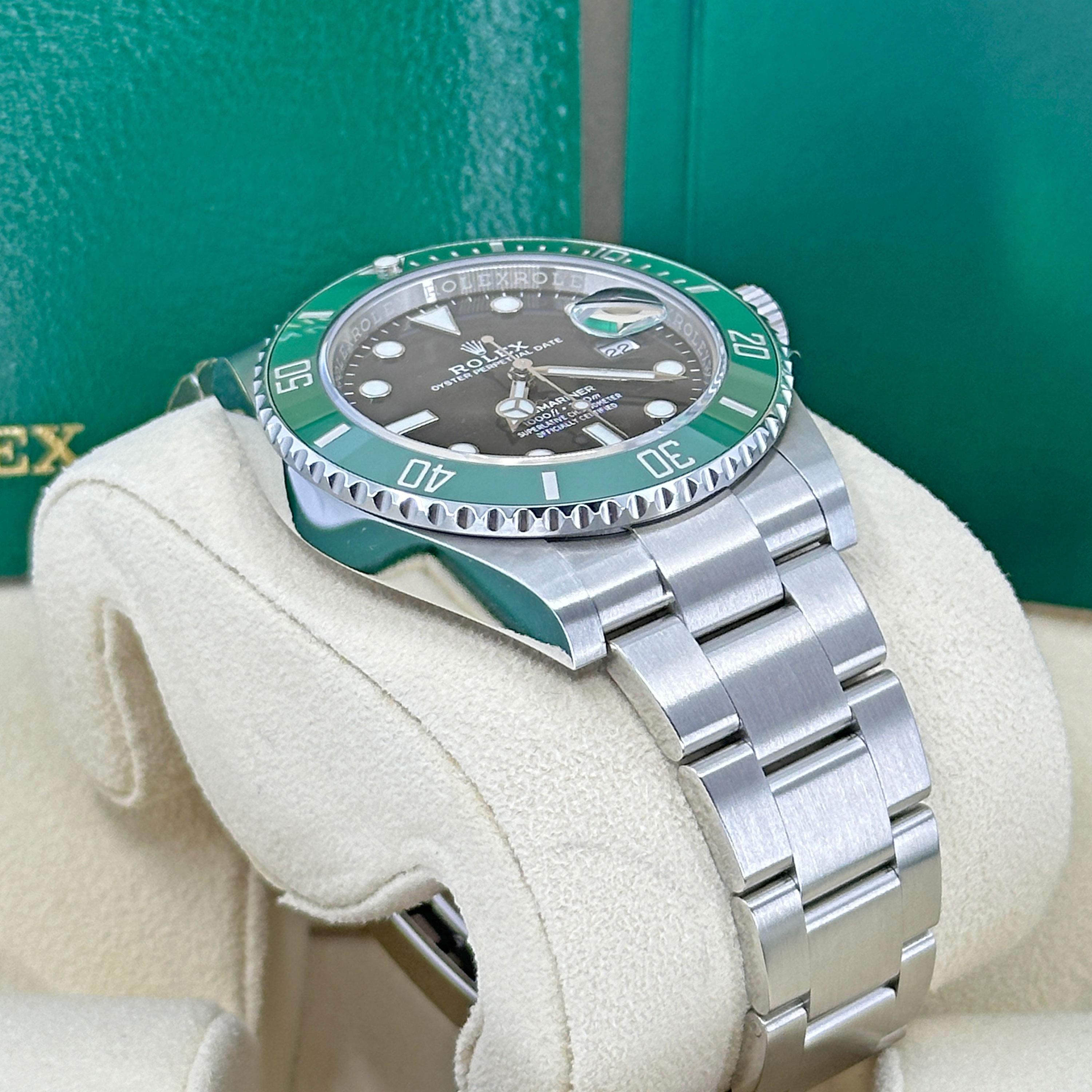 Unworn Rolex Submariner Date Starbucks Reference# 126610lv, Complete set, 2025 In New Condition For Sale In New York, NY