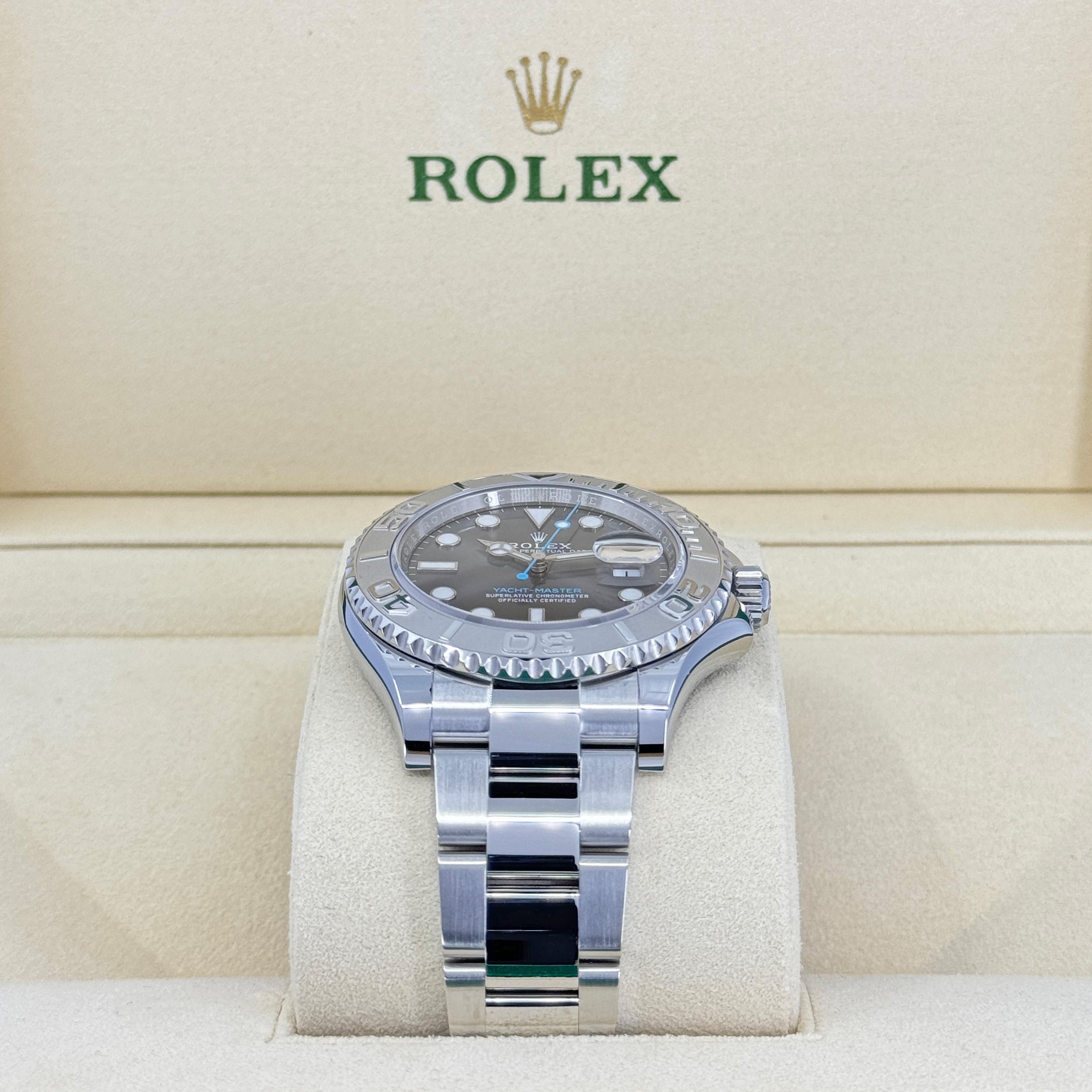 Rolex Yacht-Master 40 sin usar Referencia# 126622, Juego completo, 2025 en venta 6
