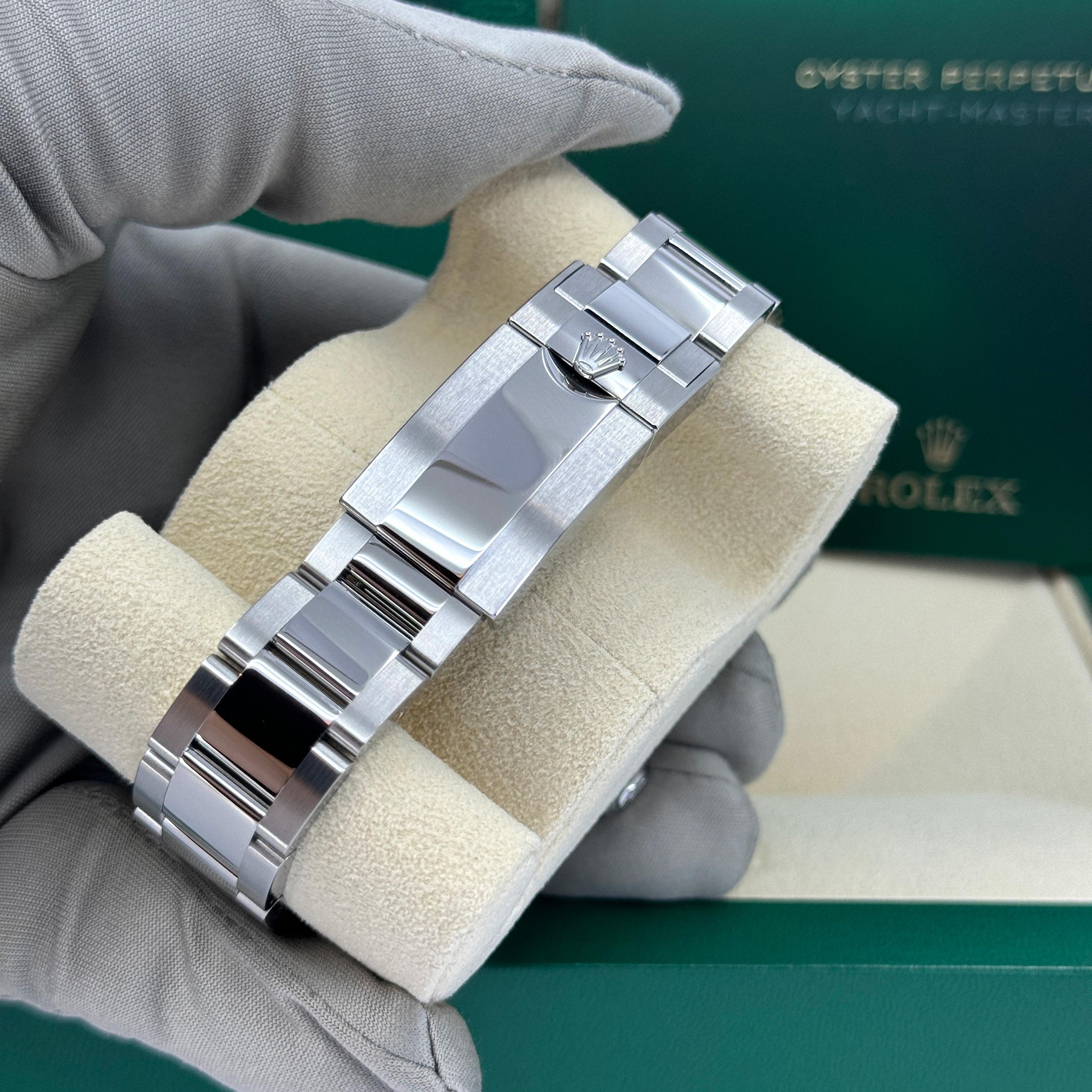 Unworn Rolex Yacht-Master 40 Reference# 126622, Complete set, 2025 For Sale 9