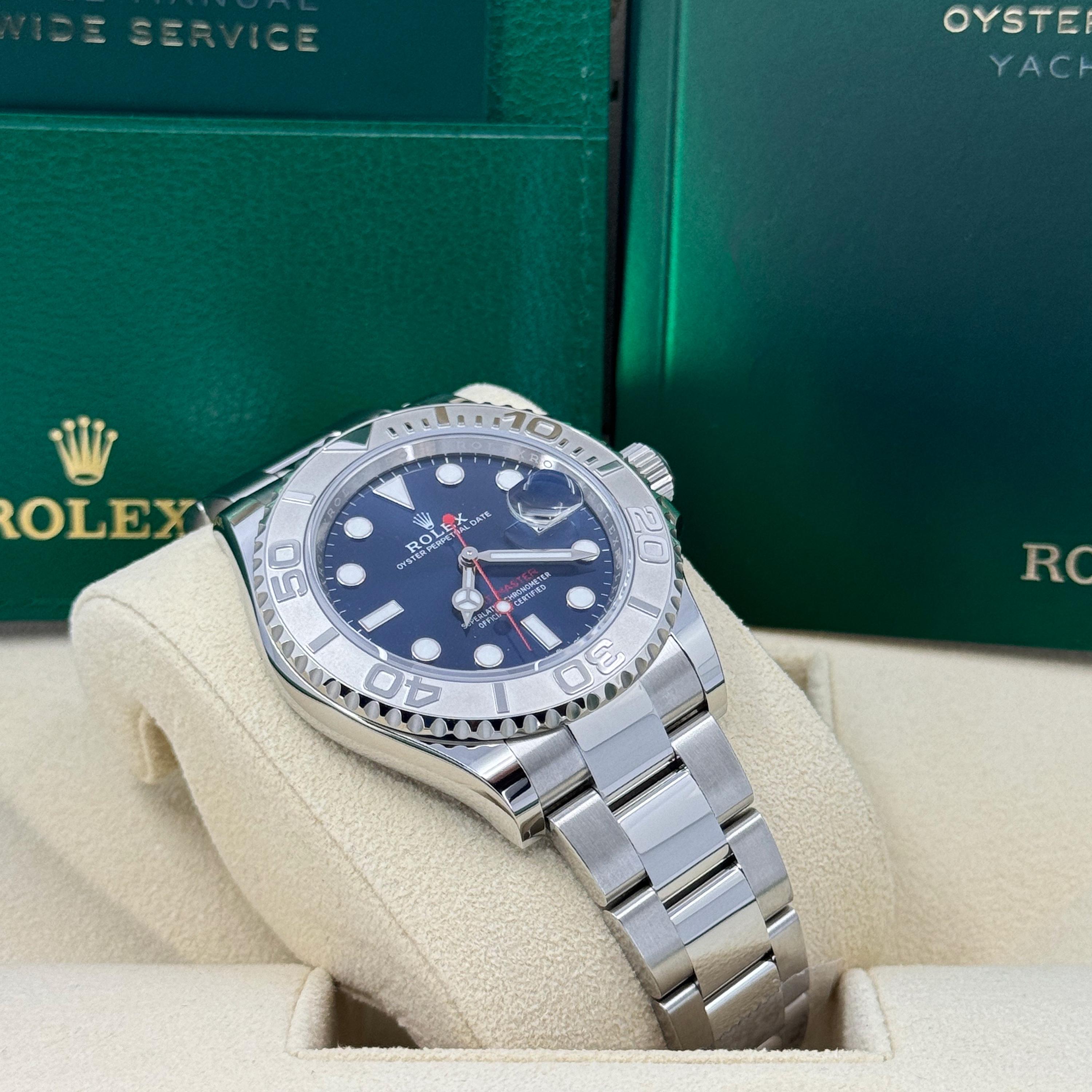 Women's or Men's Unworn Rolex Yacht-Master 40 Reference# 126622, Complete set, 2025 For Sale