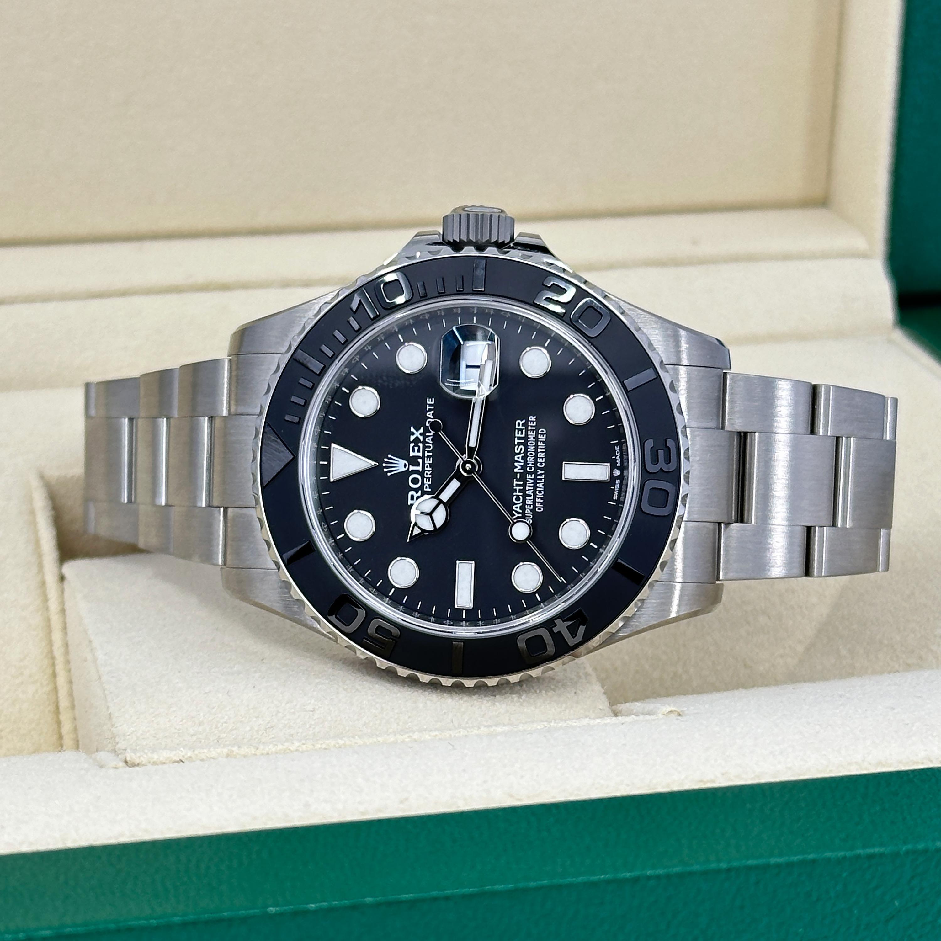 Rolex Yacht-Master 42 non indossato, referenza 226627, set completo, 2025 in vendita 11