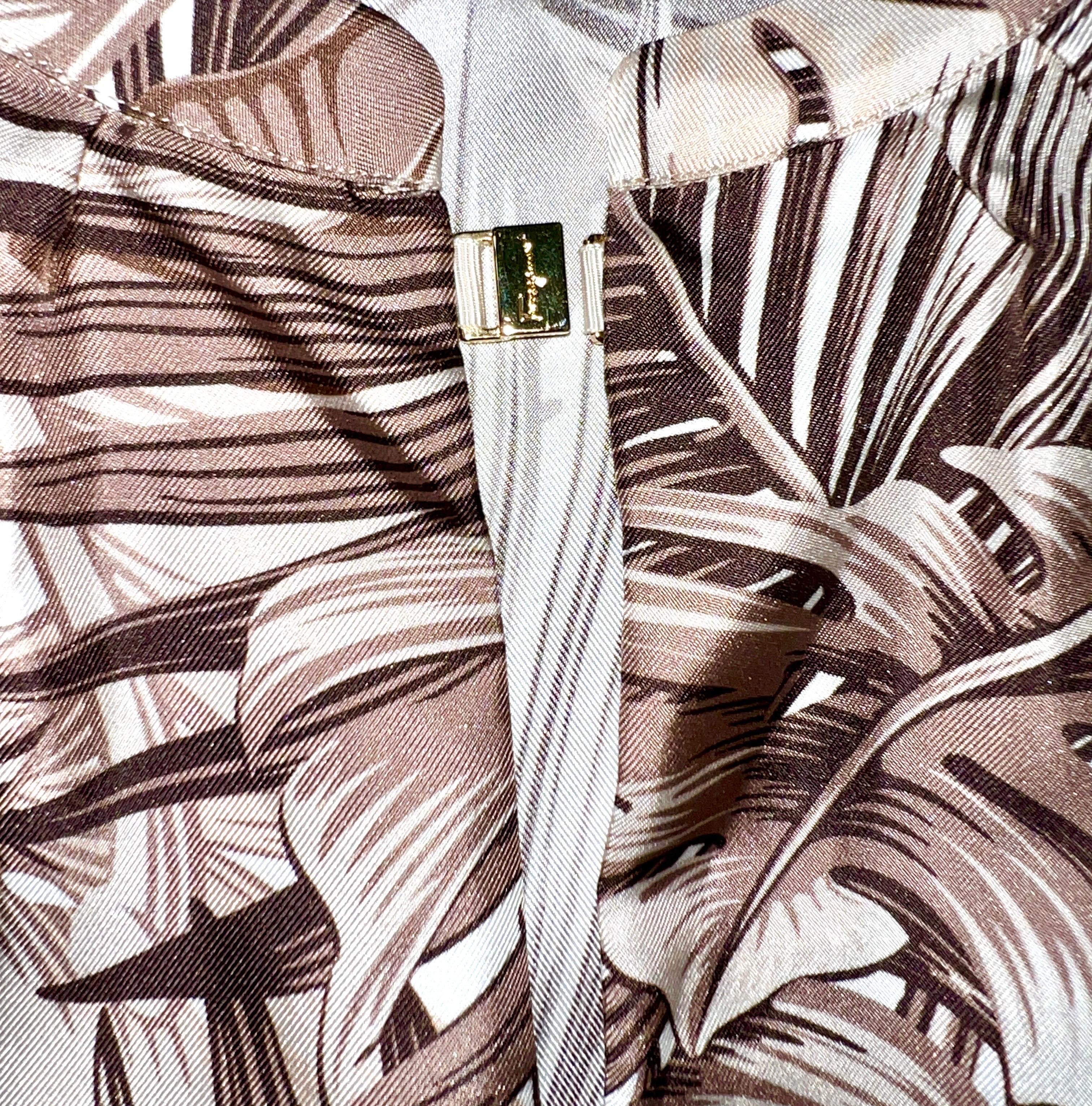 Women's UNWORN Salvatore Ferragamo Jungle Tropical Print Silk Blouse Tunic 38 For Sale