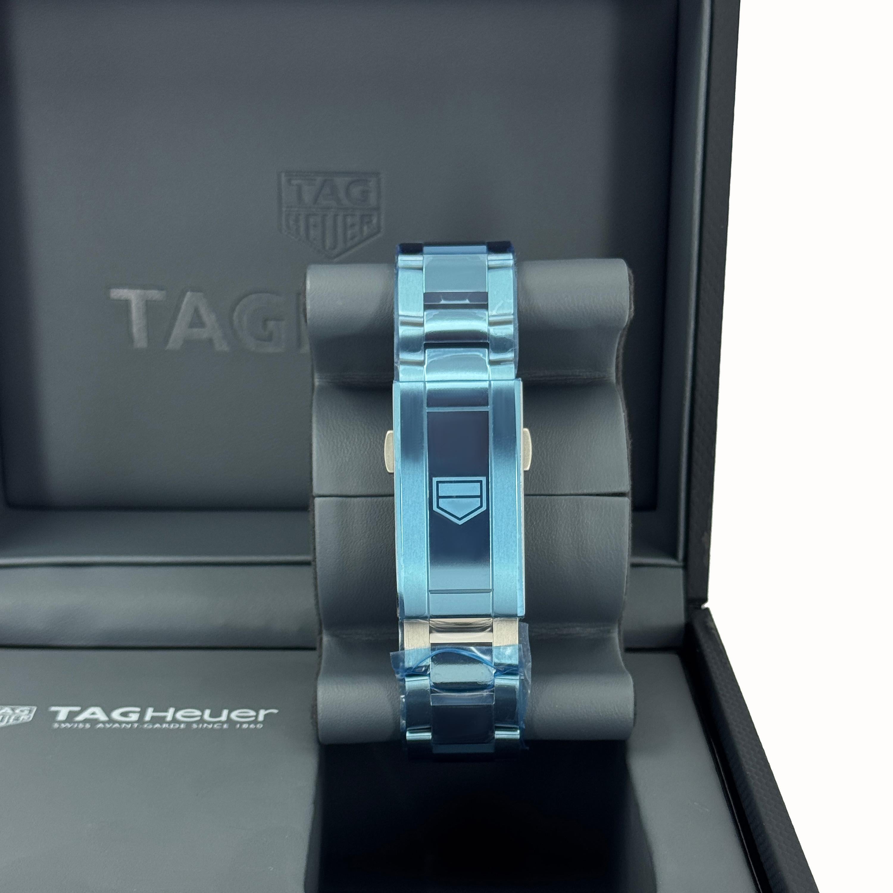 Ungetragene TAG Heuer Aquaracer Referenznummer CBP1112.BA0627, Komplettset, 2025 im Angebot 2