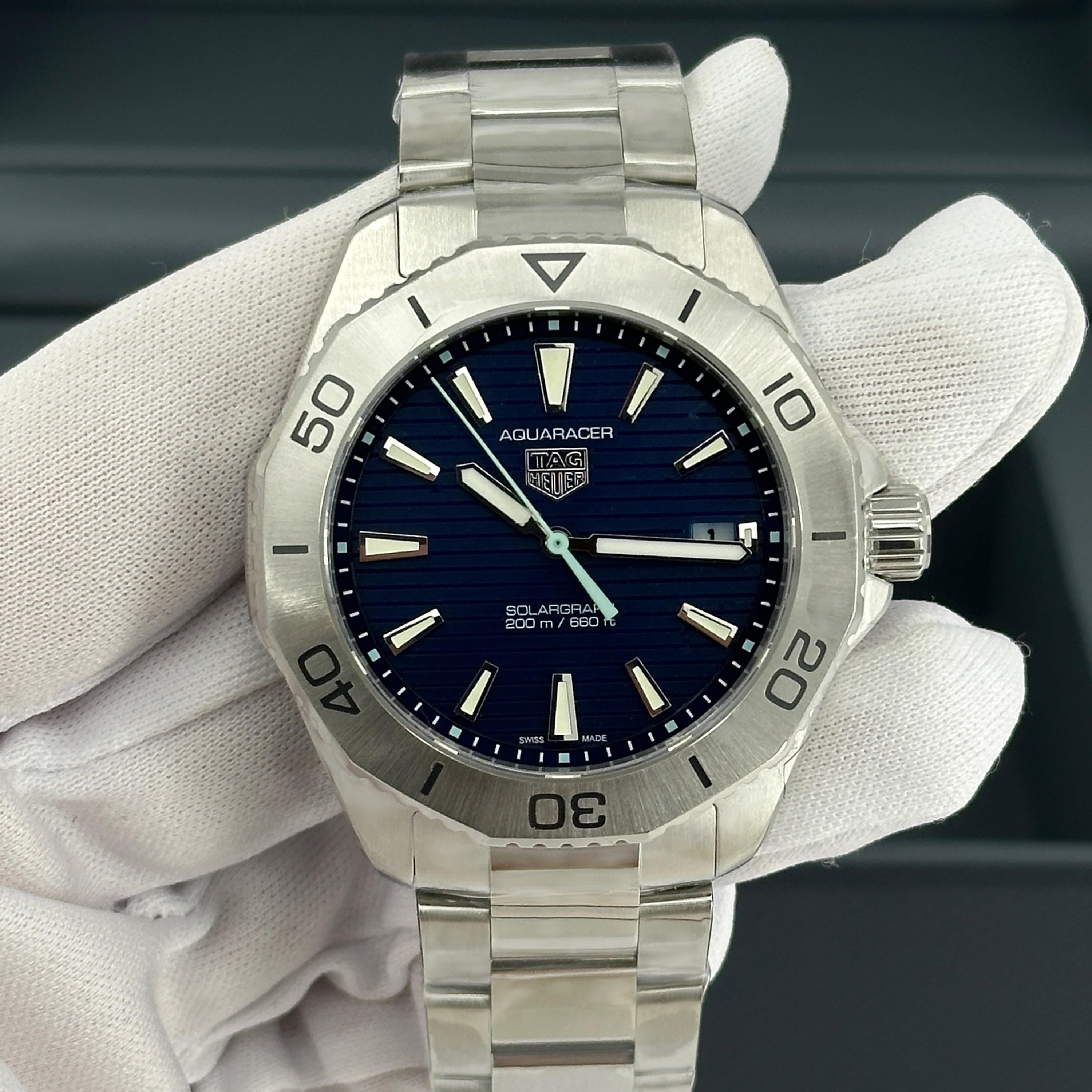 Ungetragene TAG Heuer Aquaracer Referenznummer WBP1113.BA0000, Komplettset, 2025 im Angebot 5