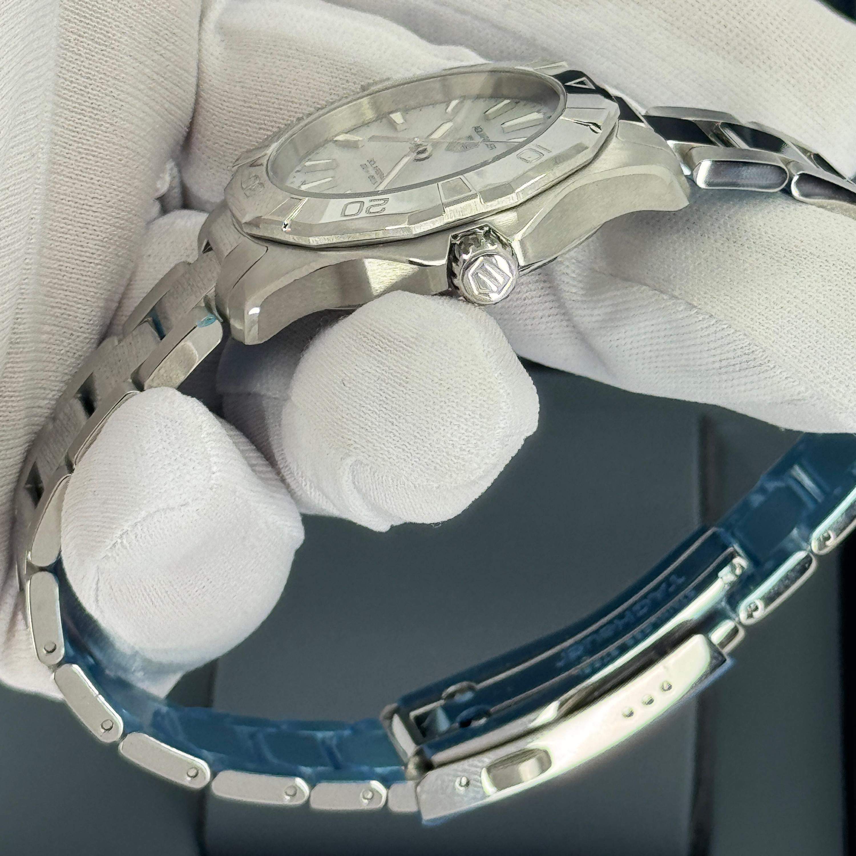 Ungetragene TAG Heuer Aquaracer Referenznummer WBP1312.BA0005, Komplettset, 2025 im Angebot 9