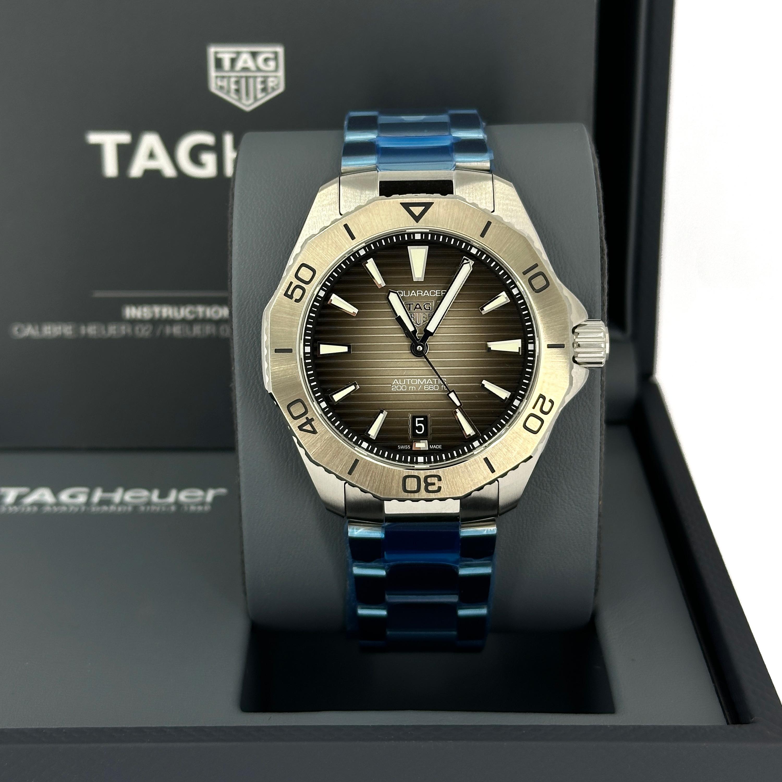TAG Heuer Aquaracer sin usar Referencia# WBP2110.BA0627, Juego completo, 2025 en venta 10