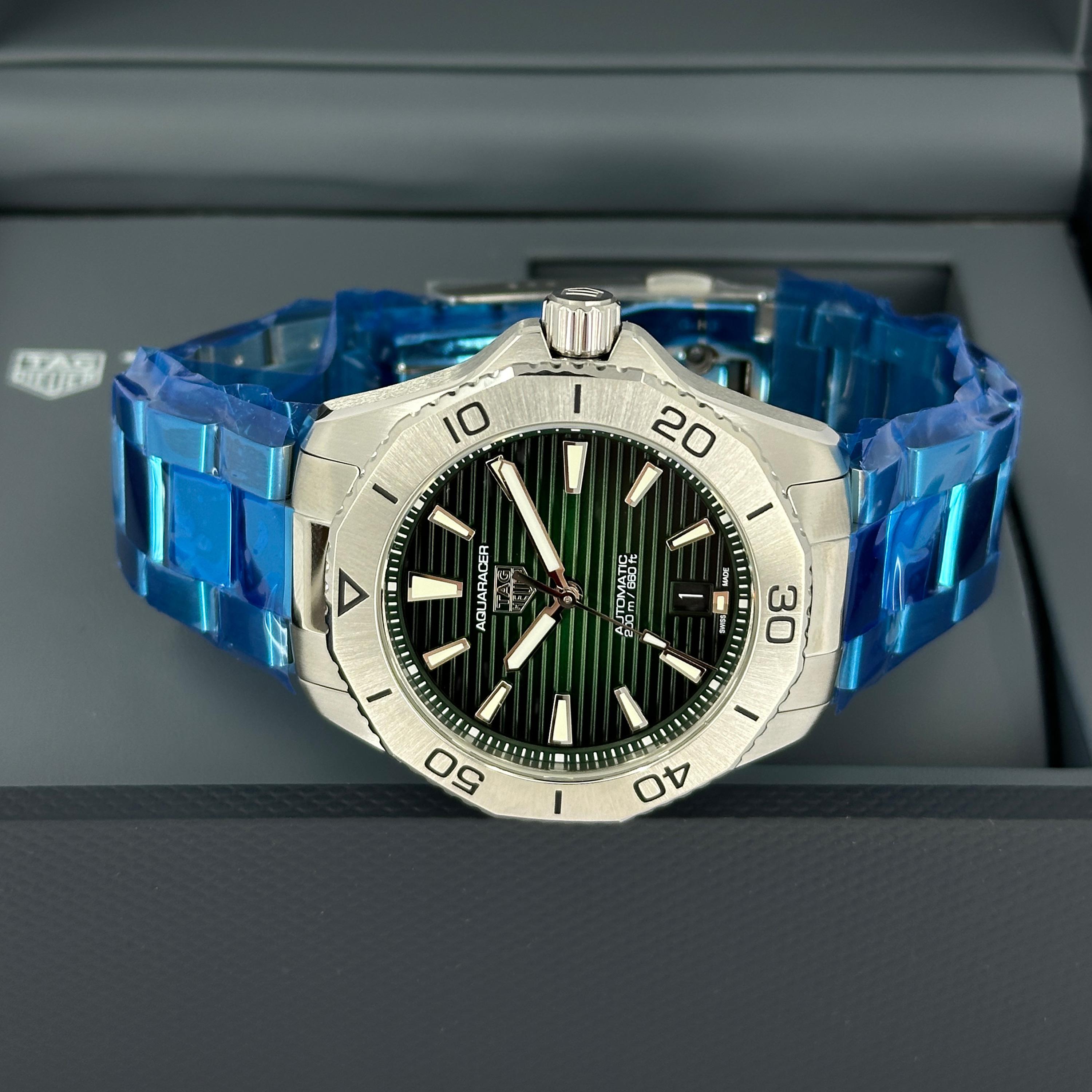 TAG Heuer Aquaracer Reference# WBP2115.BA0627, Jeu complet, 2025 en vente 7