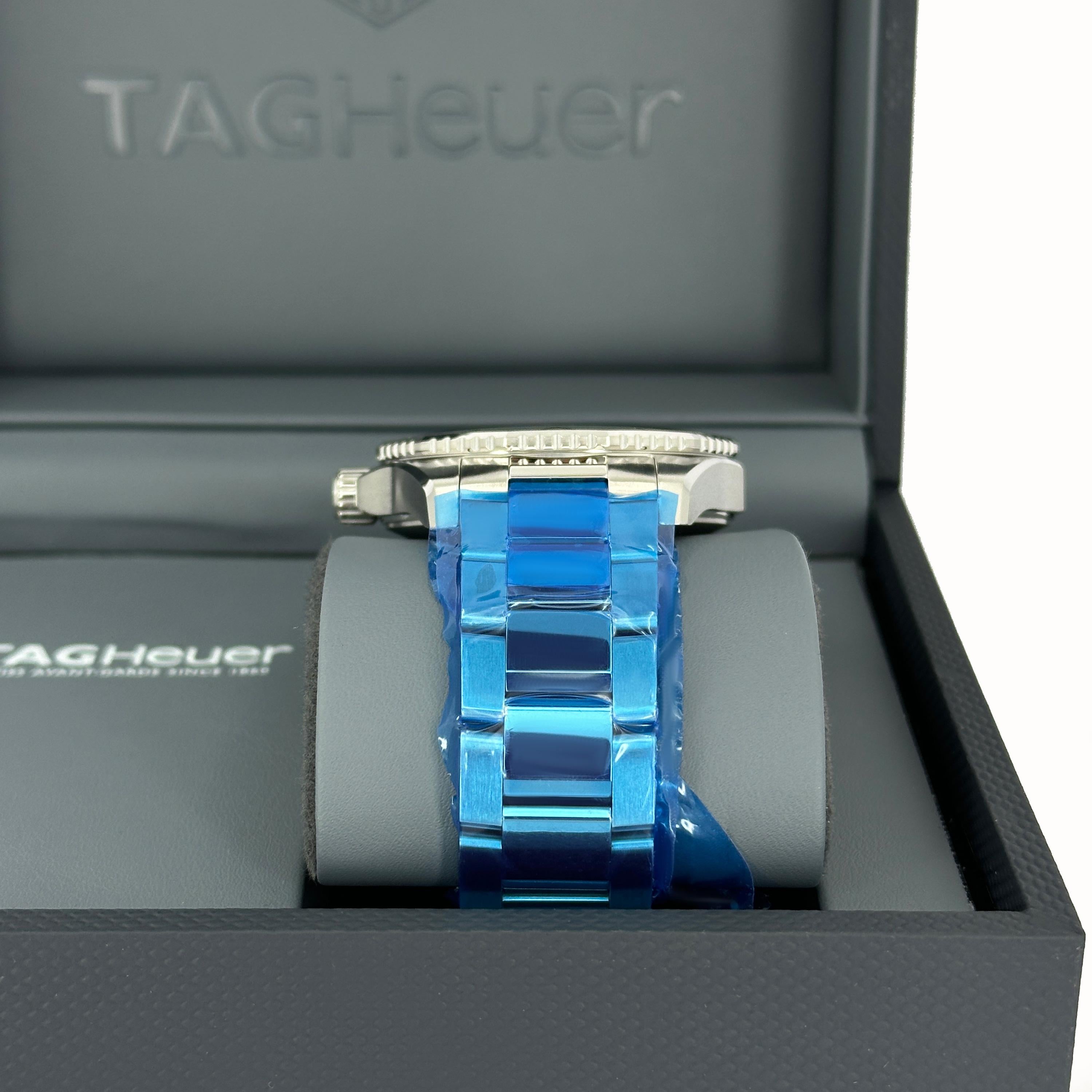 TAG Heuer Aquaracer Reference# WBP2115.BA0627, Jeu complet, 2025 en vente 1