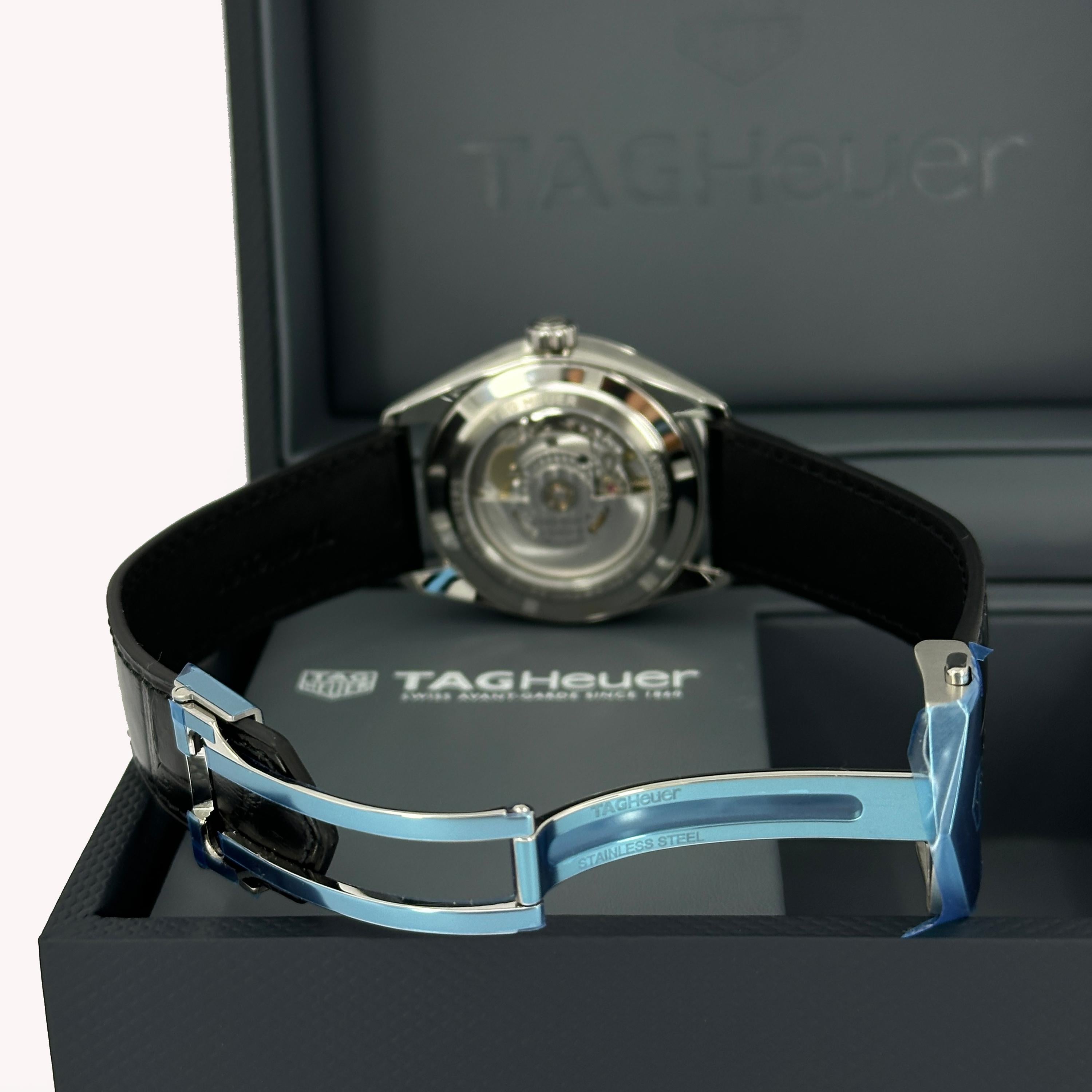 TAG Heuer Carrera Date Reference# WBN2111.FC6505, Jeu complet, 2025 en vente 3