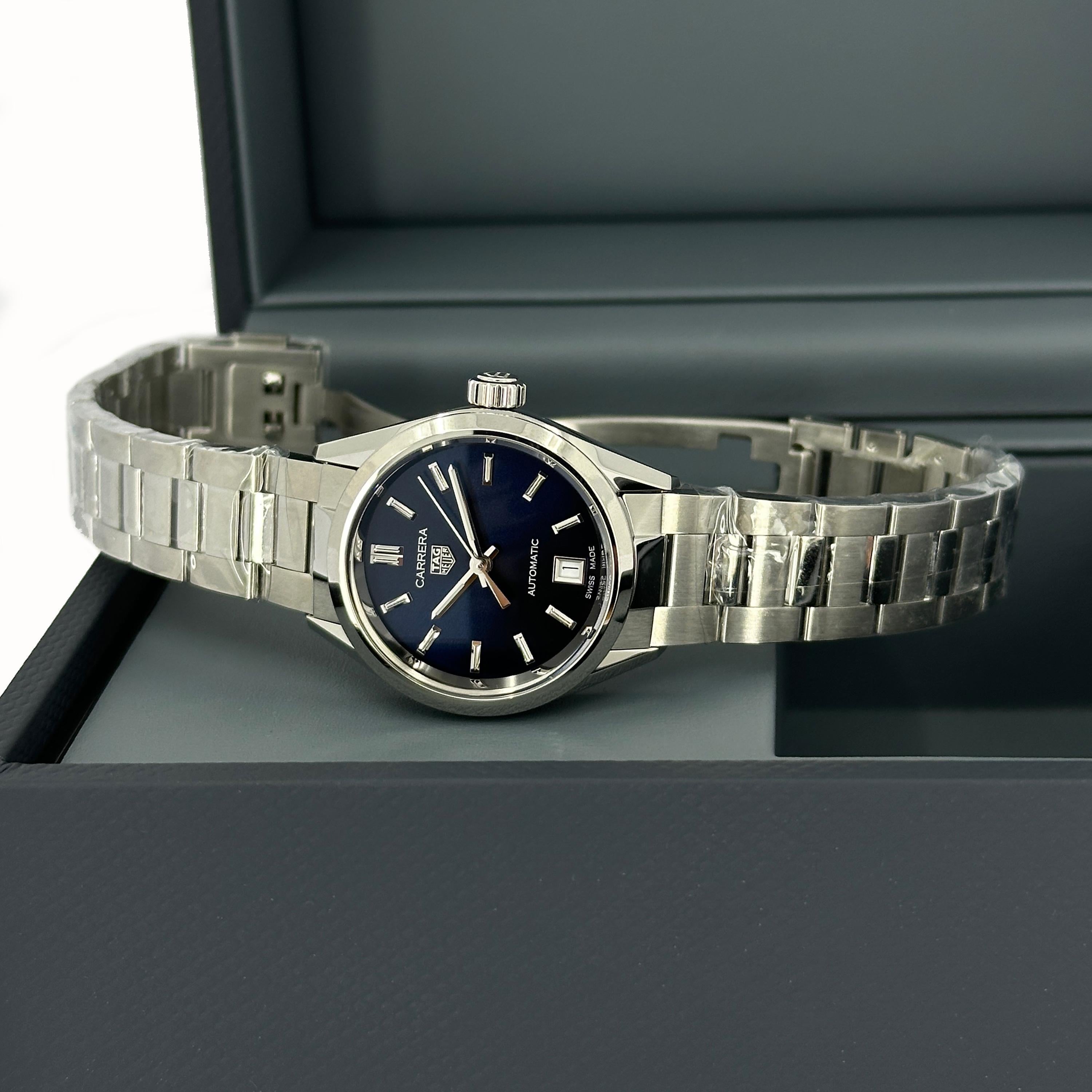 Ungetragene TAG Heuer Carrera Date Referenznummer WBN2411.BA0621, Komplettset, 2025 im Angebot 4