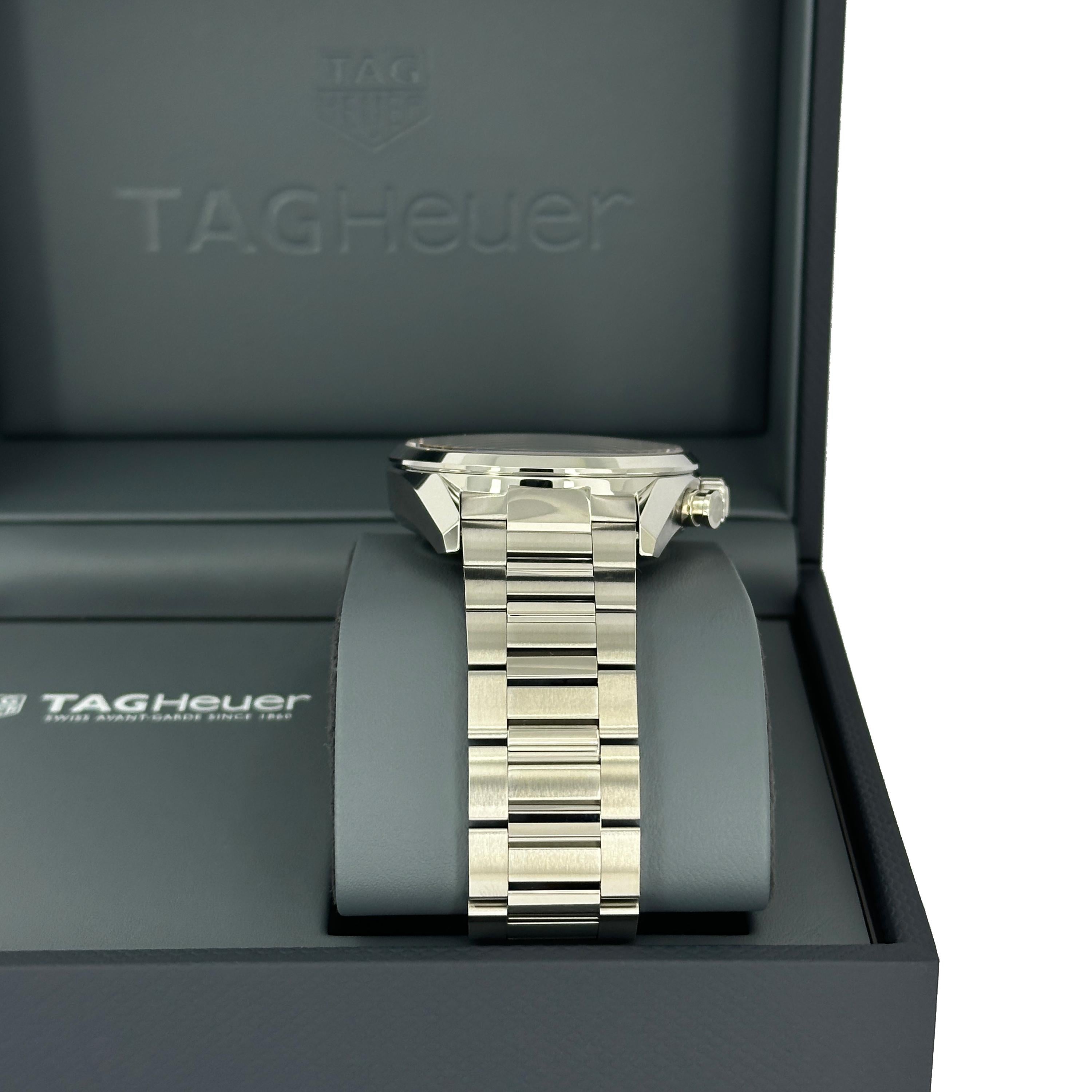 Neuf TAG Heuer Carrera Reference# CBN2011.BA0642, Set complet, 2025 Unisexe en vente