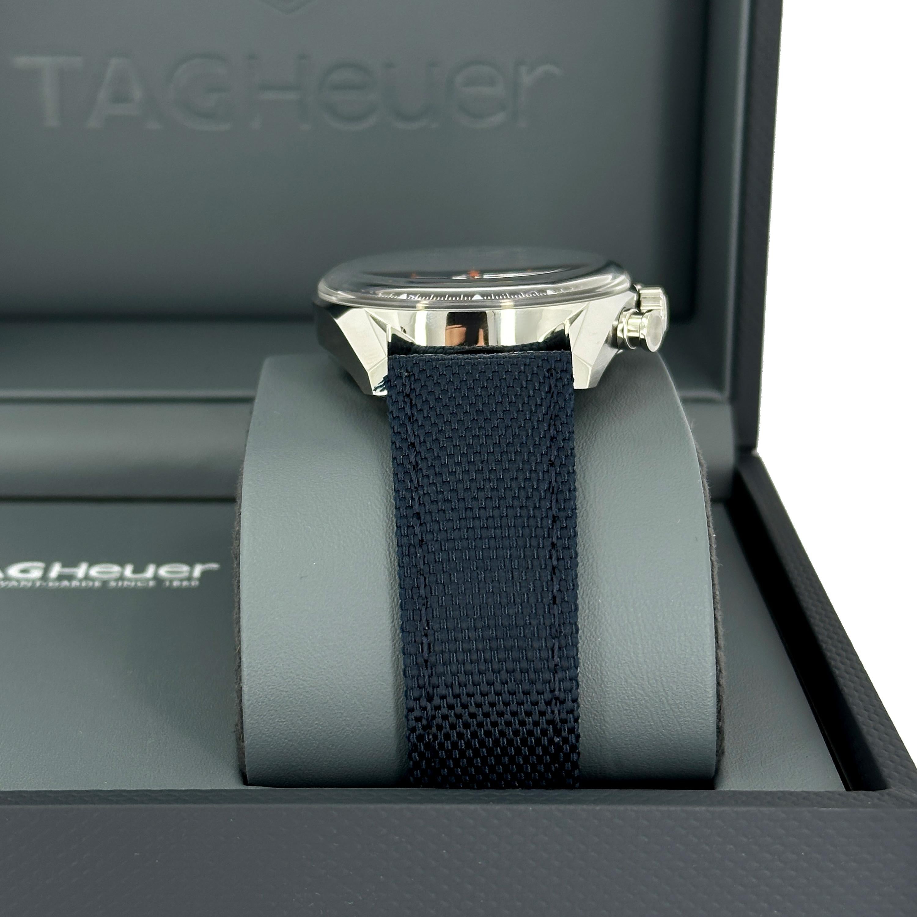 Ungetragene TAG Heuer Carrera Referenznummer CBS2213.FN6002, Komplettset, 2025 für Damen oder Herren im Angebot