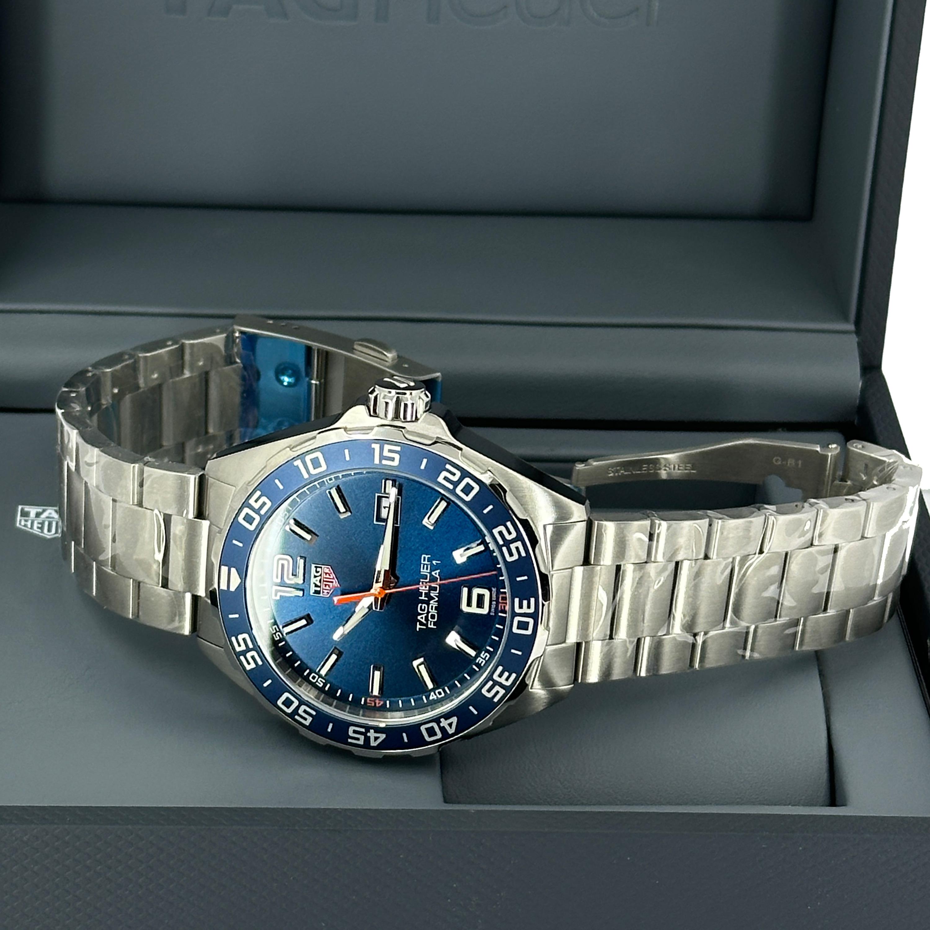 Ungetragene TAG Heuer Formula 1 Date Referenznummer WAZ1010.BA0842, Komplettset, 2025 im Angebot 7