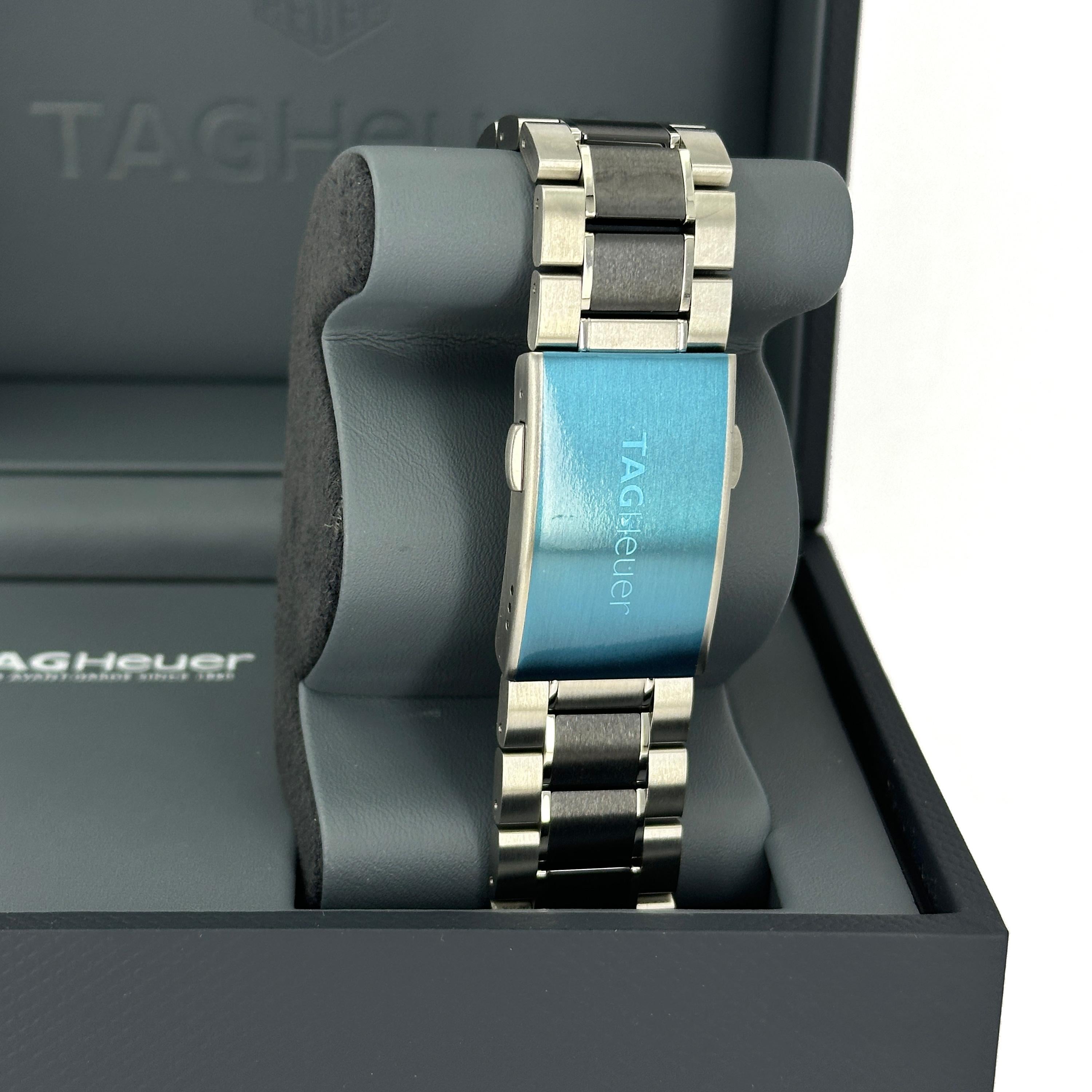 Ungetragene TAG Heuer Formula 1 Date Referenznummer WAZ2011.BA0843, Komplettset, 2025 im Angebot 4