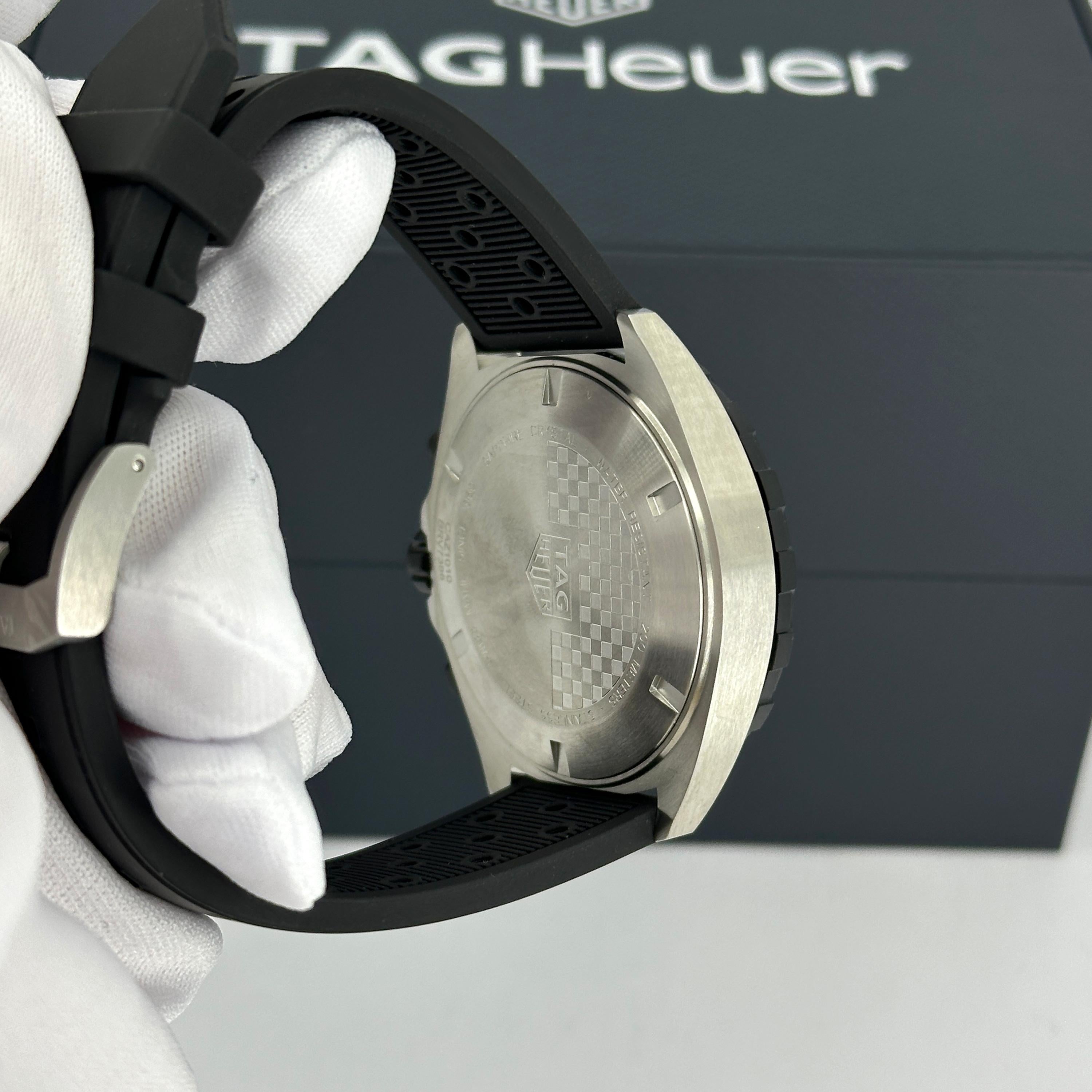 Ungetragene TAG Heuer Formula 1 Referenznummer CAZ1010.FT8024, Komplettset, 2025 im Angebot 11