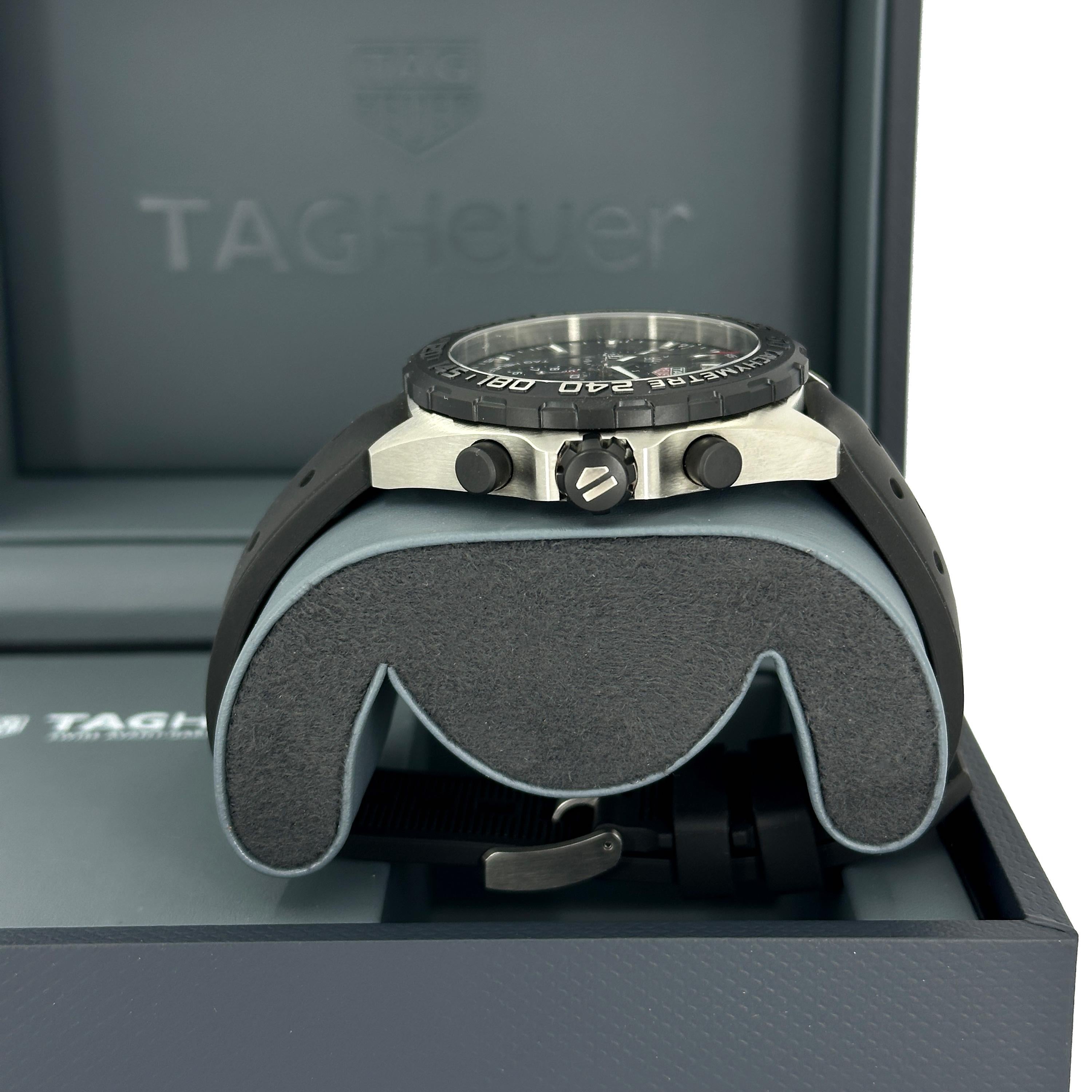 Ungetragene TAG Heuer Formula 1 Referenznummer CAZ1010.FT8024, Komplettset, 2025 im Angebot 2