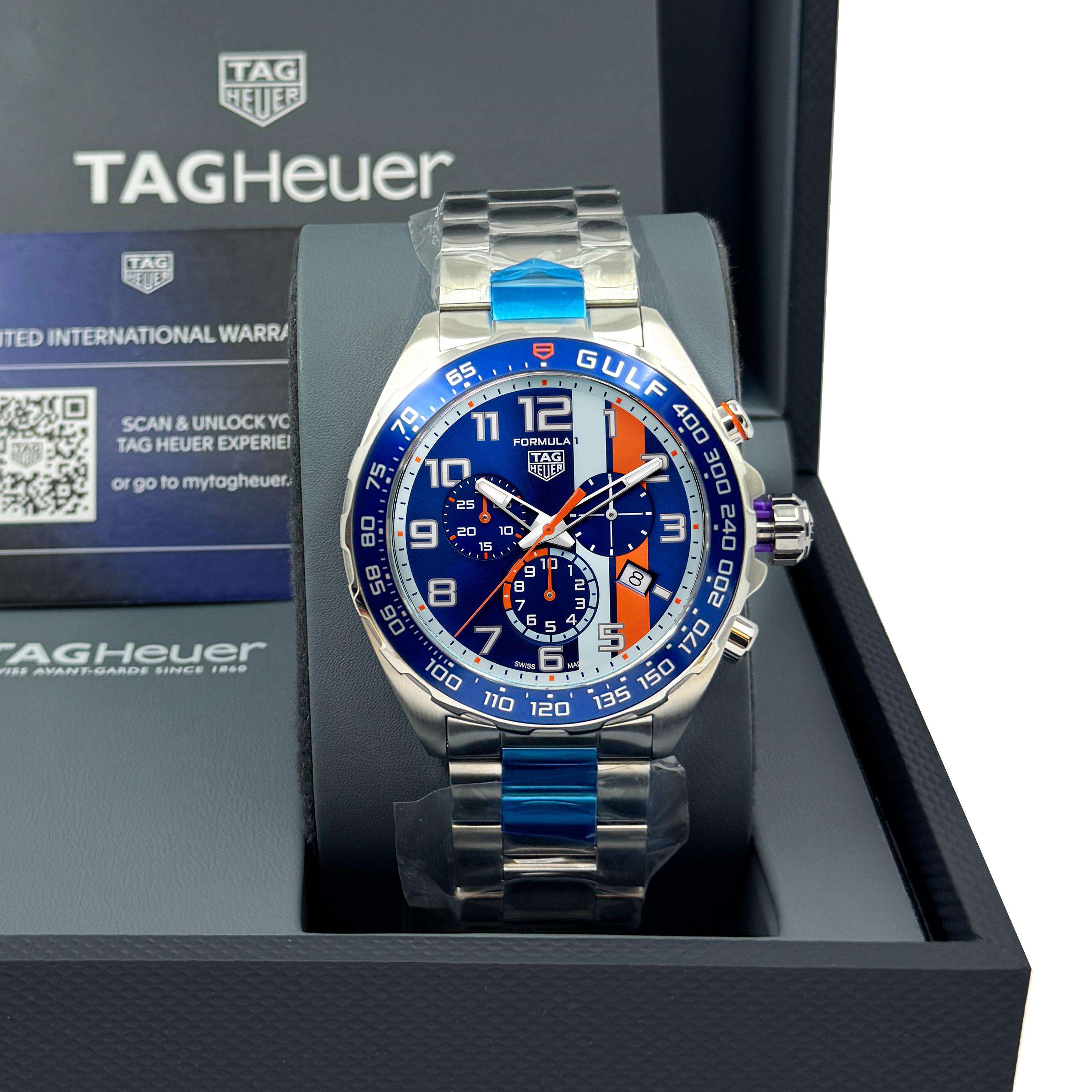 TAG Heuer Formula 1 Gulf Edition Chronograph CAZ101AT.BA0842 - Cadran bleu, bracelet acier, Motorsport Heritage

Le TAG Heuer Formula 1 Chronograph Gulf Edition (Réf. CAZ101AT.BA0842) célèbre l'esprit de course de la marque avec un design audacieux