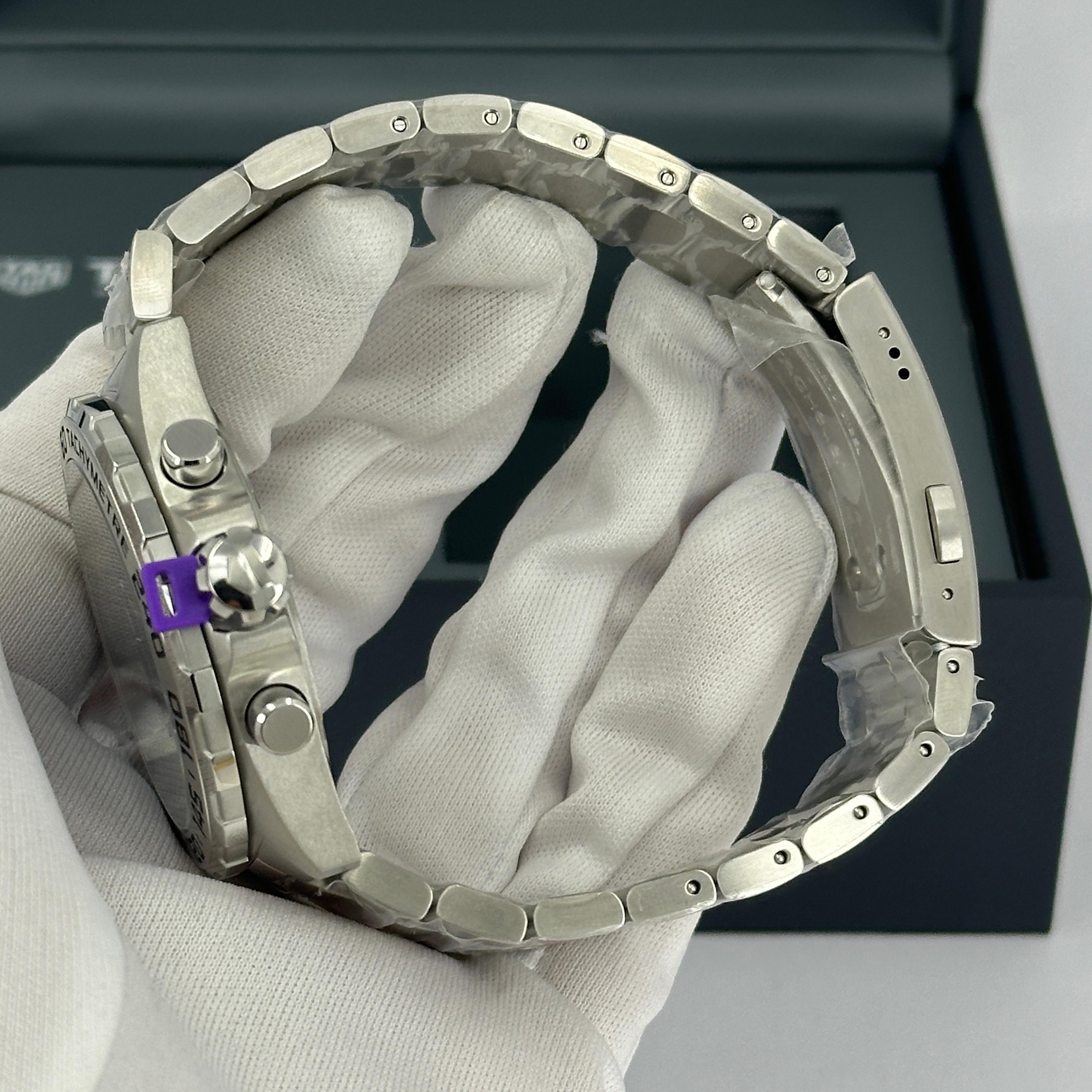 Ungetragene TAG Heuer Formula 1 Referenznummer CAZ101K.BA0842, Komplettset, 2025 im Angebot 6
