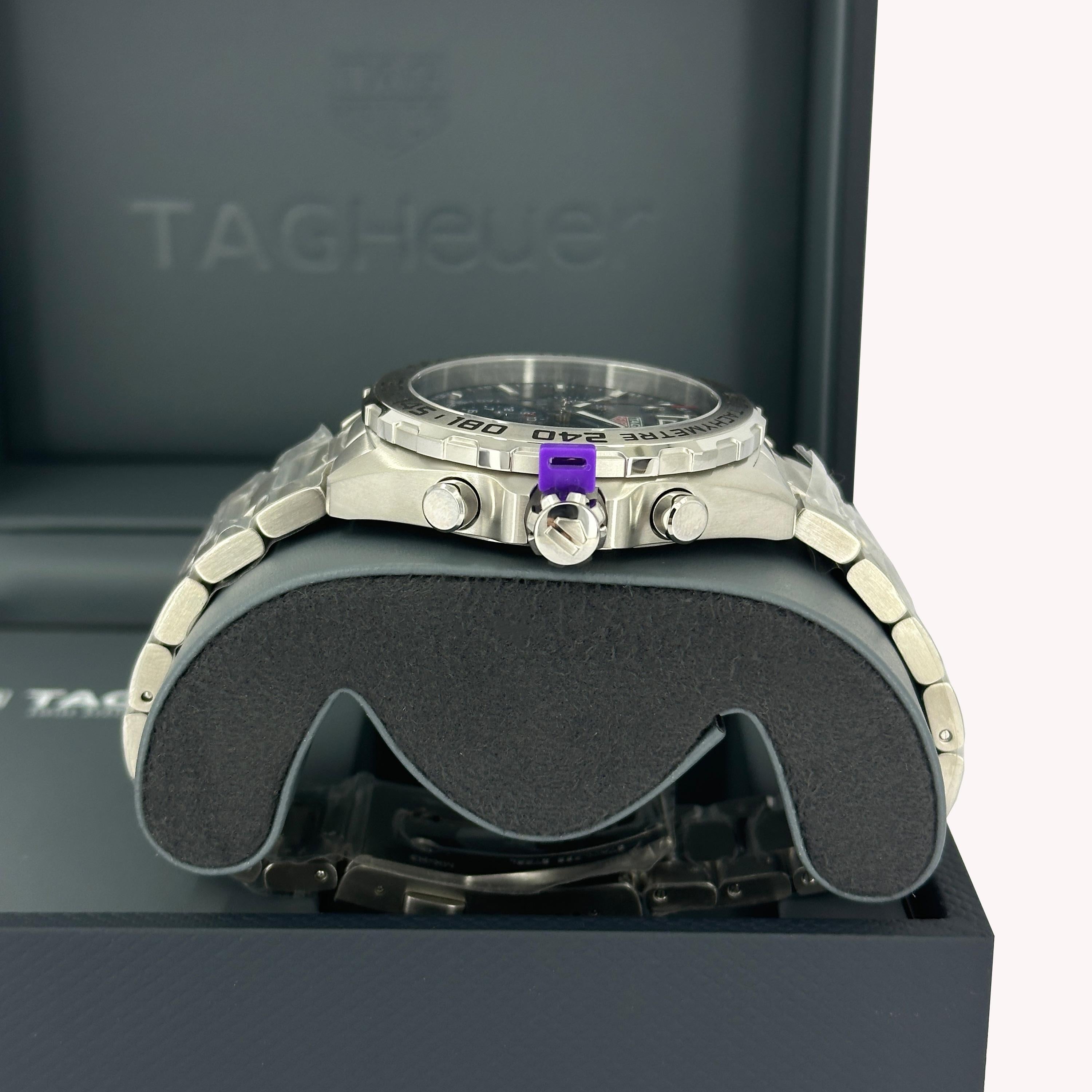 Ungetragene TAG Heuer Formula 1 Referenznummer CAZ101K.BA0842, Komplettset, 2025 für Damen oder Herren im Angebot