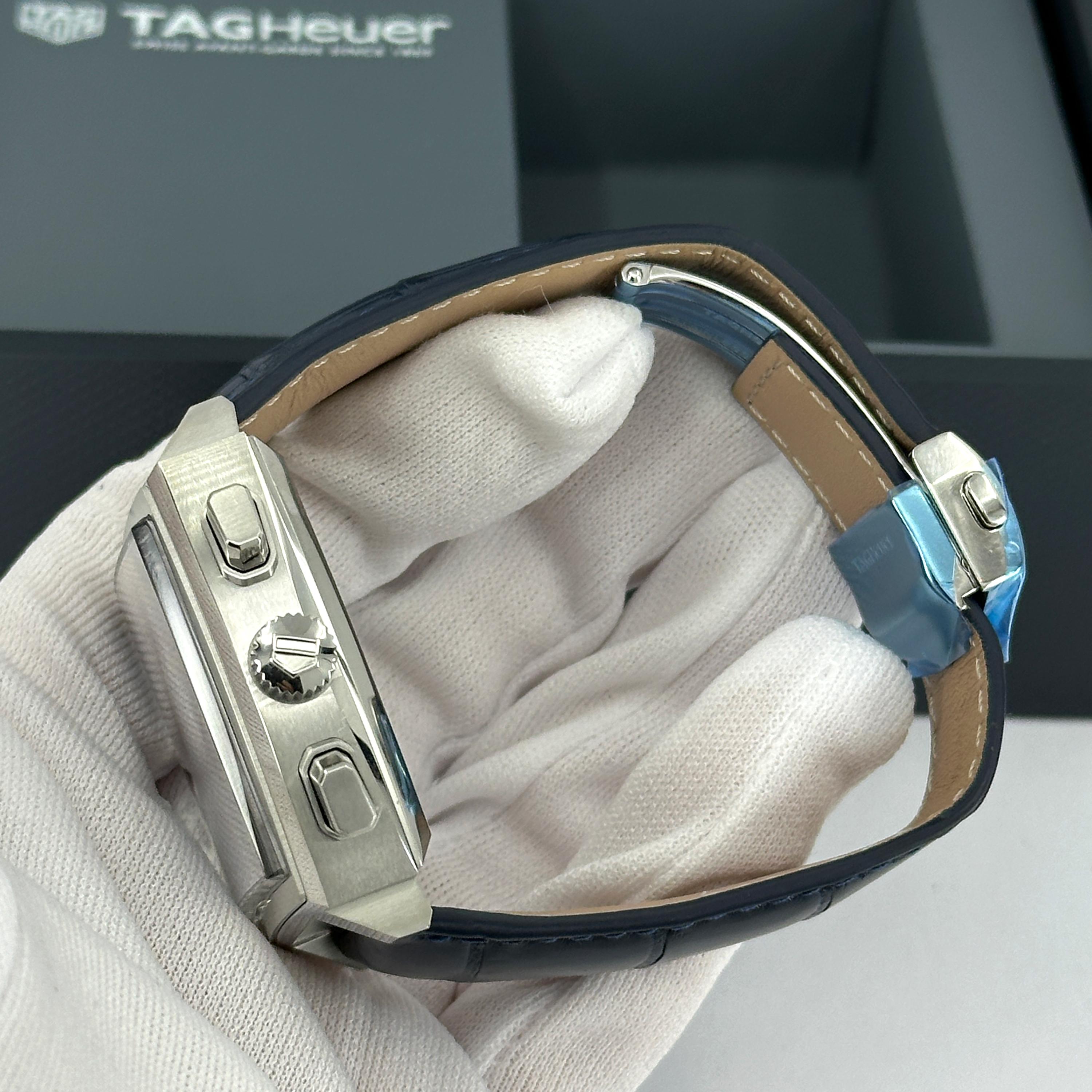 Ungetragener TAG Heuer Monaco Chronograph Referenz#CBL2111.FC6453, Komplettset, 2025 im Angebot 9